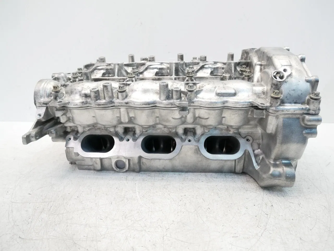 Mercedes-Benz A (W176) Engine parts