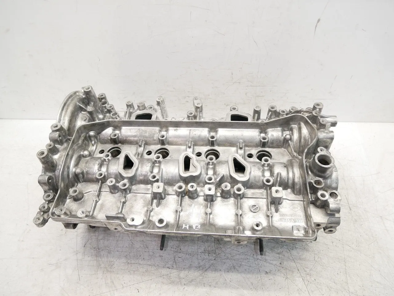 Nissan Navara (D23) Engine parts Cylinder head — NISSAN NAVARA D23 (2015-PRESENT...