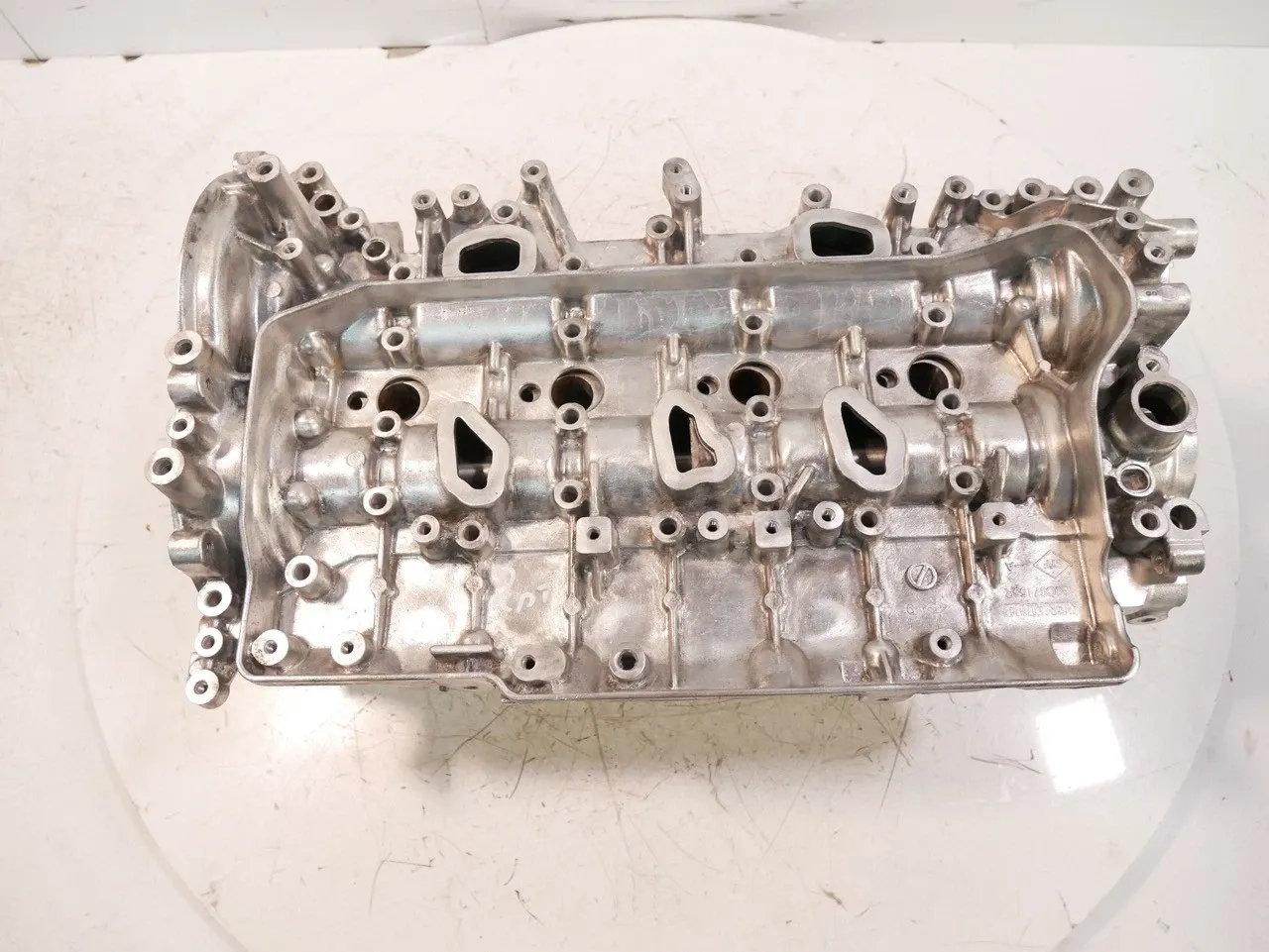 Nissan Navara (D23) Engine parts Cylinder head — NISSAN NAVARA (2015-PRESENT) — ...