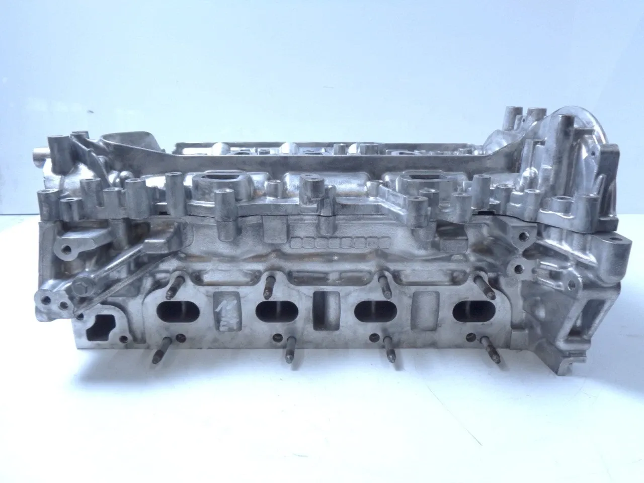 Nissan Navara (D23) Engine parts Cylinder head — NISSAN NAVARA (2015-PRESENT) — ...