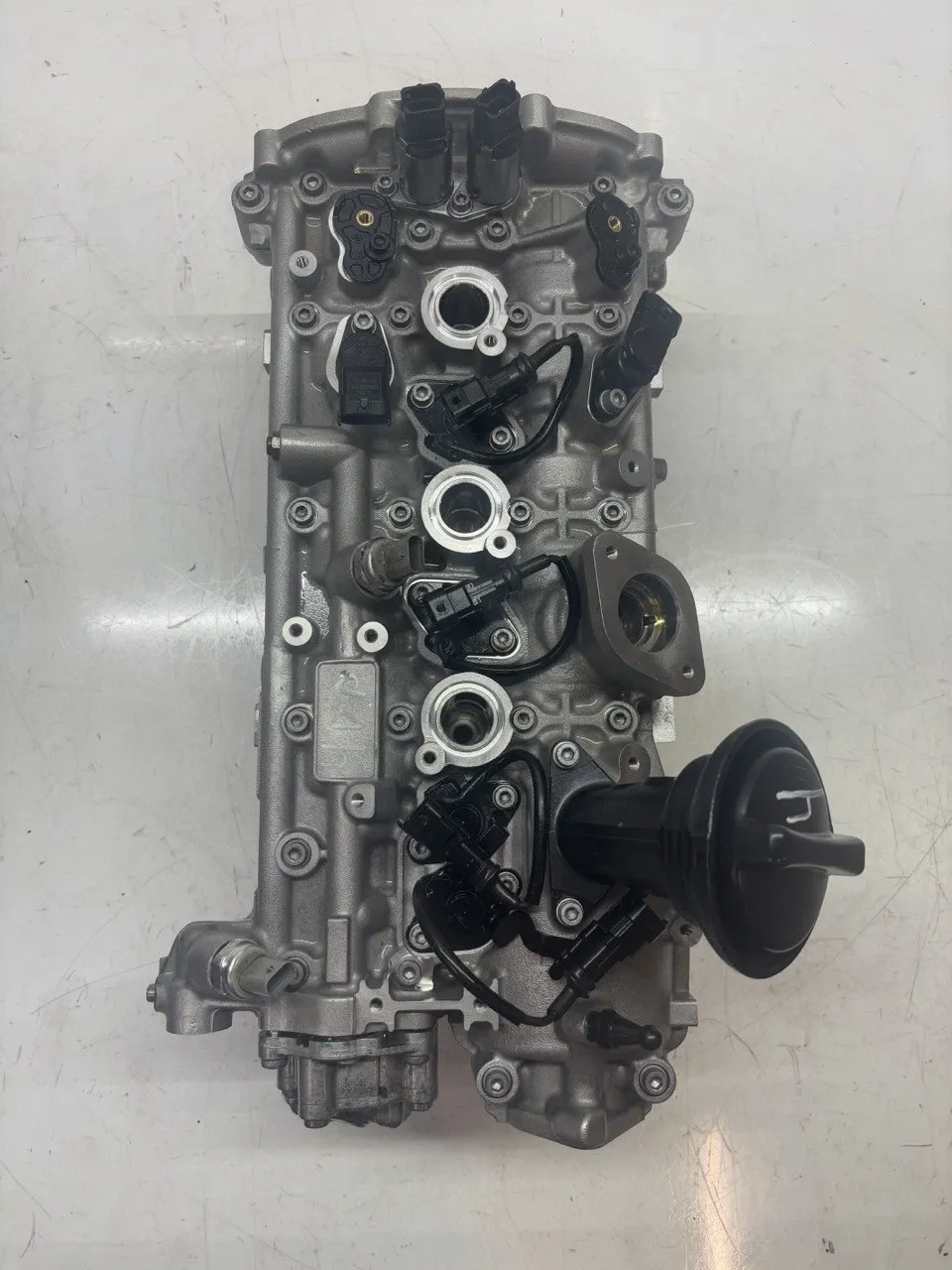 Alfa-Romeo Giulia (952) Engine parts Cylinder head — ALFA ROMEO GIULIA (952) (2015-P...