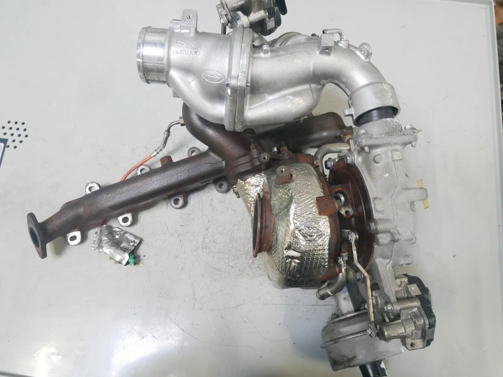 Land Rover Defender Turbocharger Turbocharger — LAND ROVER DEFENDER L663 (2019-P...