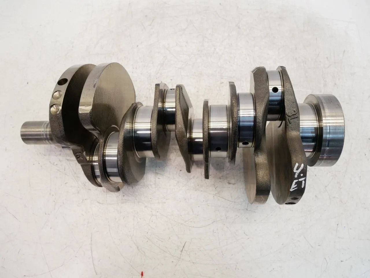 Jaguar XF Engine parts Crankshaft — JAGUAR XF (X260) (2015-2024) — 9X2...
