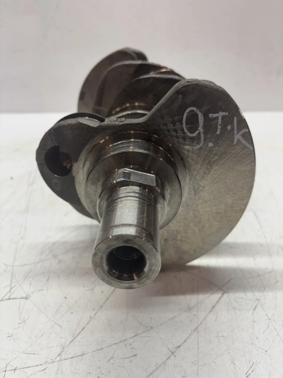 Land Rover Range Rover Velar Engine parts Crankshaft — LAND ROVER VELAR L560 (2018-PRESEN...