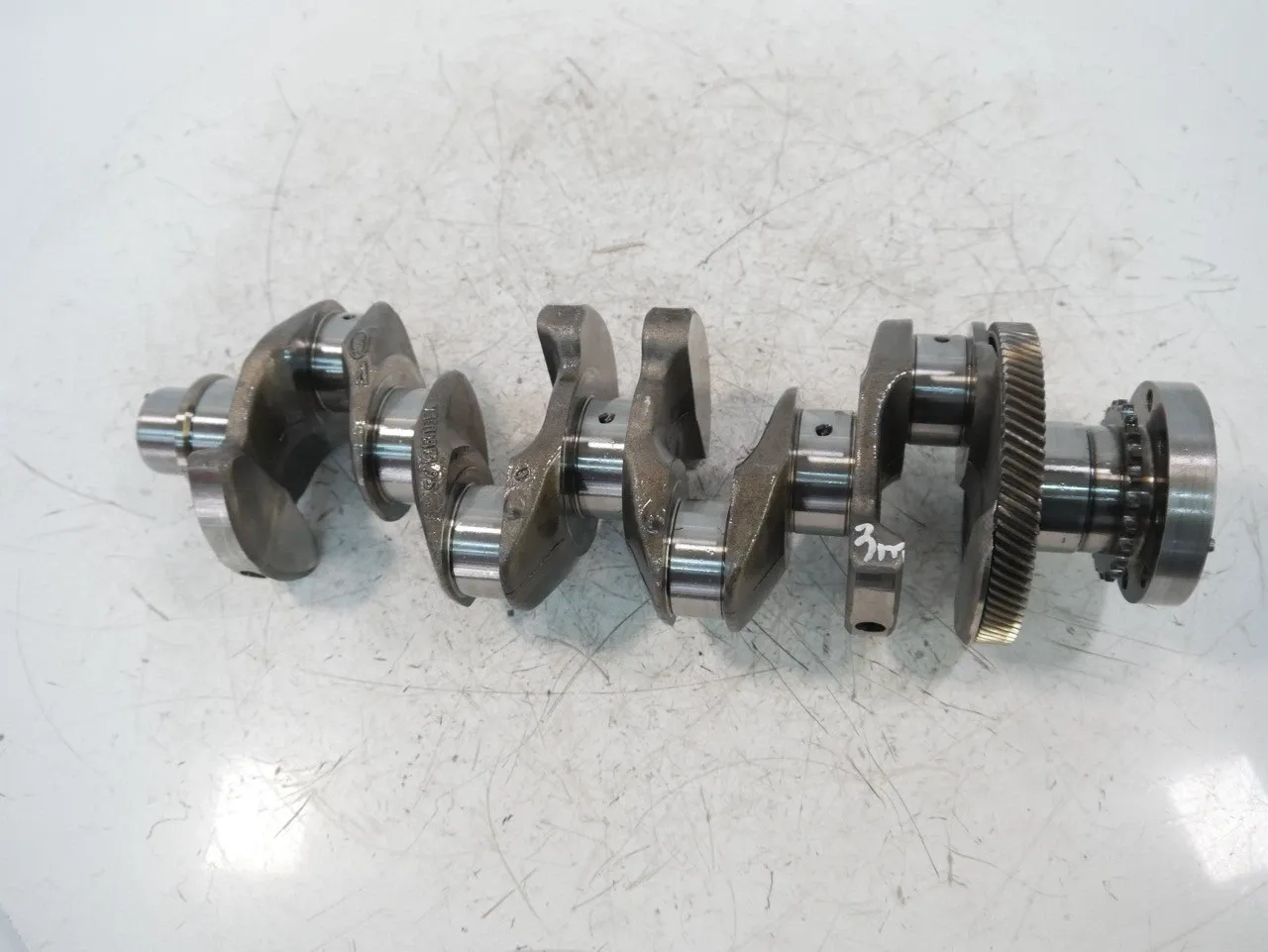 Land Rover Range Rover Evoque Engine parts Crankshaft — LAND ROVER EVOQUE I (L538) (2011-2...