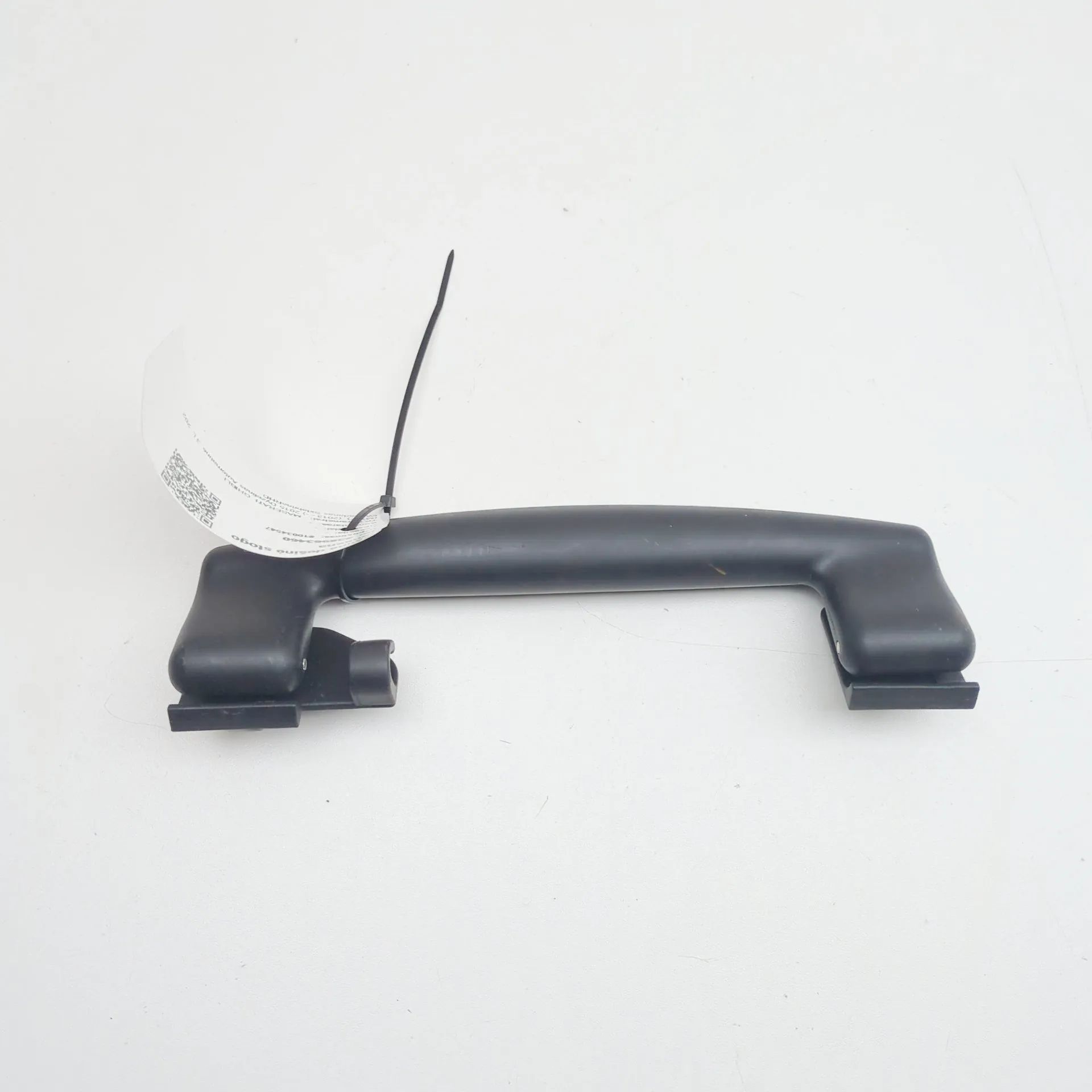 Maserati Ghibli Roof grab handle — rear right Roof grab handle — rear right — MASERATI GHIBLI...