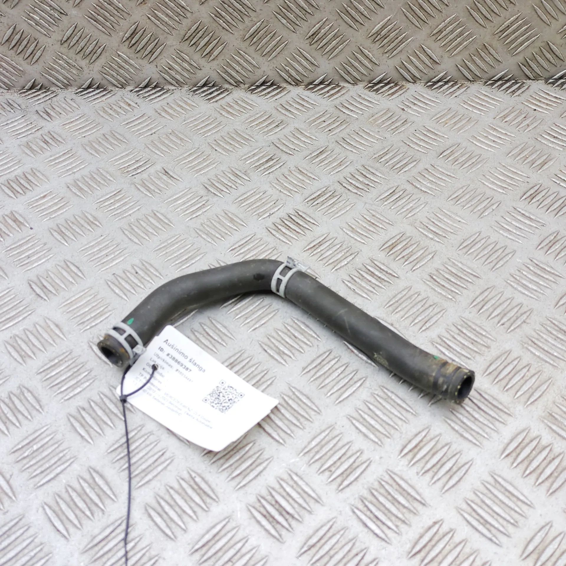 Mercedes-Benz CLA (C118) Coolant hose