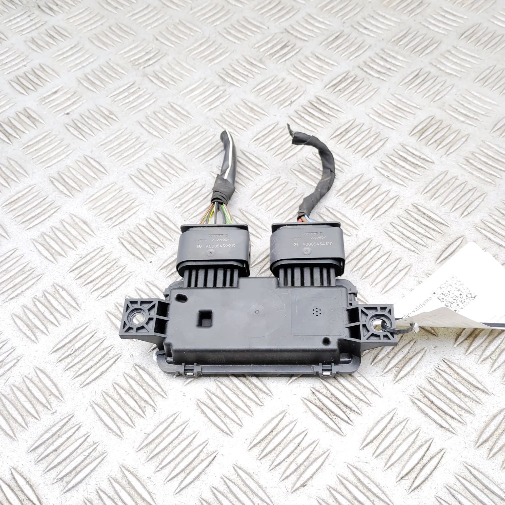 Mercedes-Benz CLA (C118) Fuel Pump Control Unit Fuel Pump Control Unit — MERCEDES-BENZ CLA COUP...