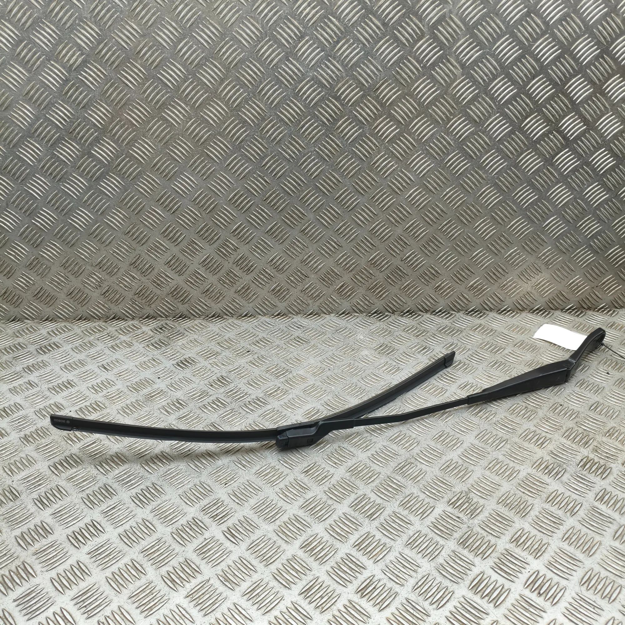 Volvo S60 Front Wiper Arms Front Wiper Arms — VOLVO S60 II / V60 I (2010-2...