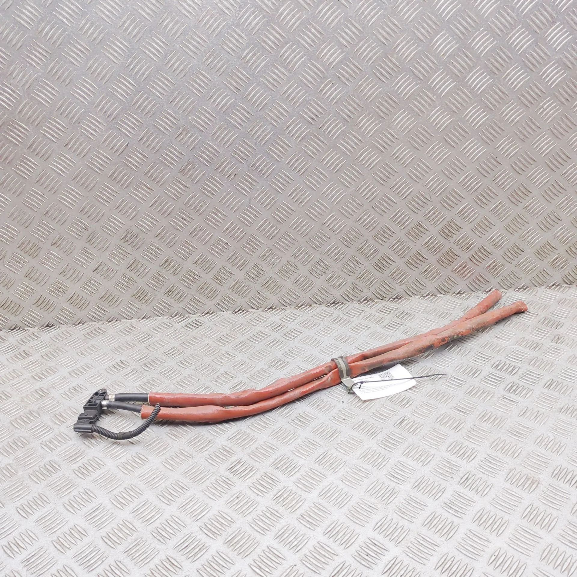 Iveco Daily DPF pressure sensor DPF pressure sensor — IVECO DAILY VI FLATBED (2...