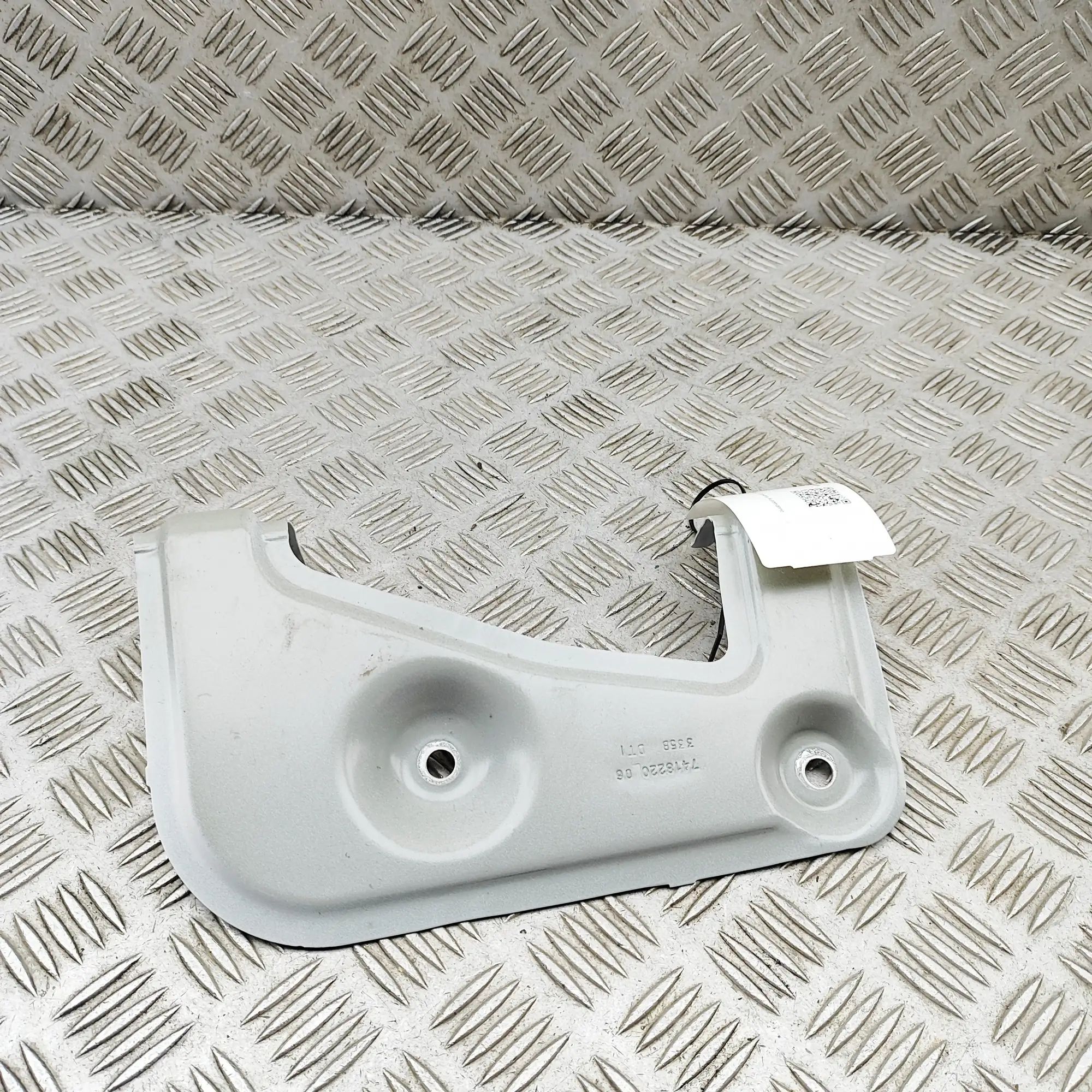 BMW X5 (G05) Fender bracket — front right Fender bracket — front right — BMW X5 (F95, G05...