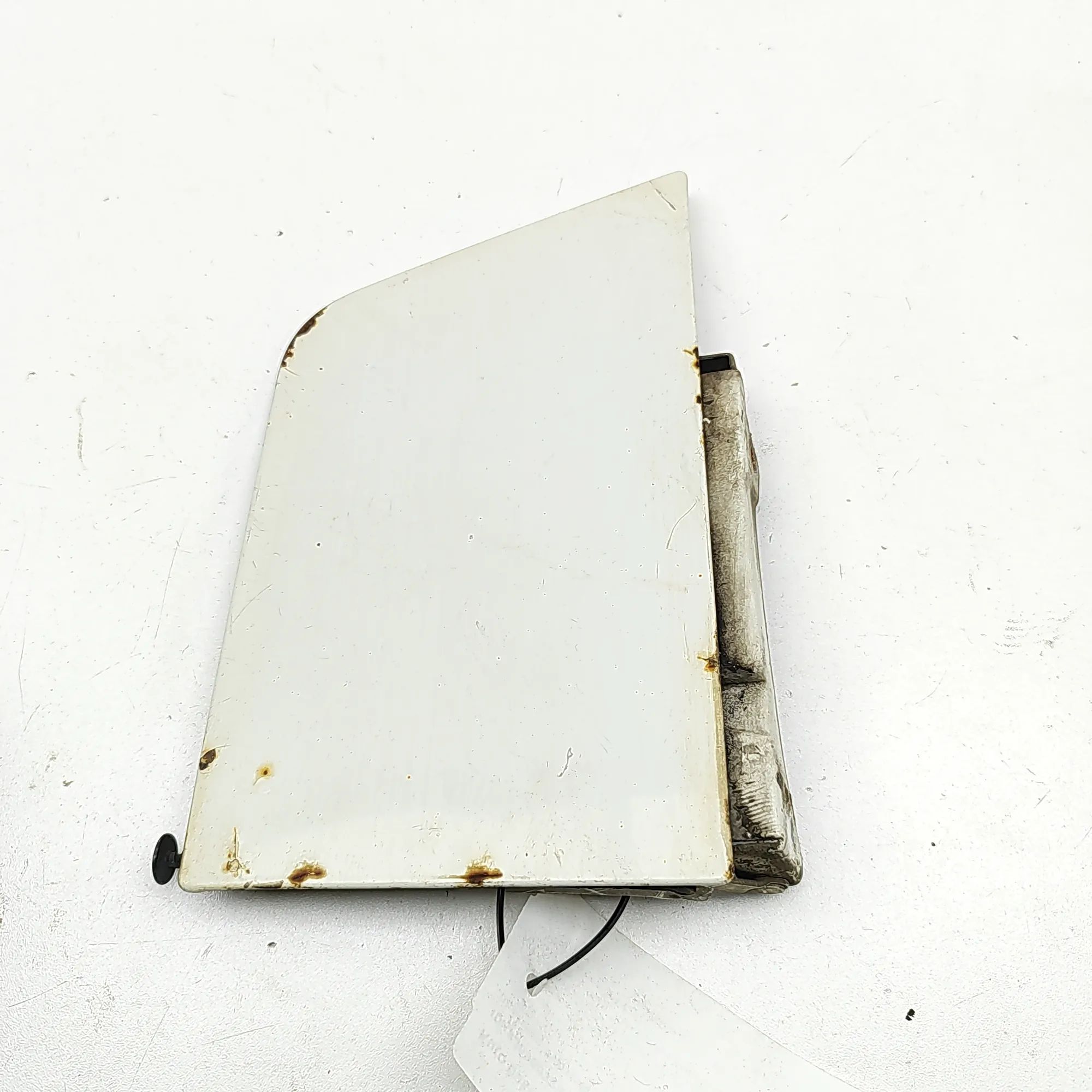 Volkswagen Transporter (T5, Caravelle, Multivan) Fuel Tank Flap Cap Fuel Tank Flap Cap — VW TRANSPORTER / MULTIVAN ...