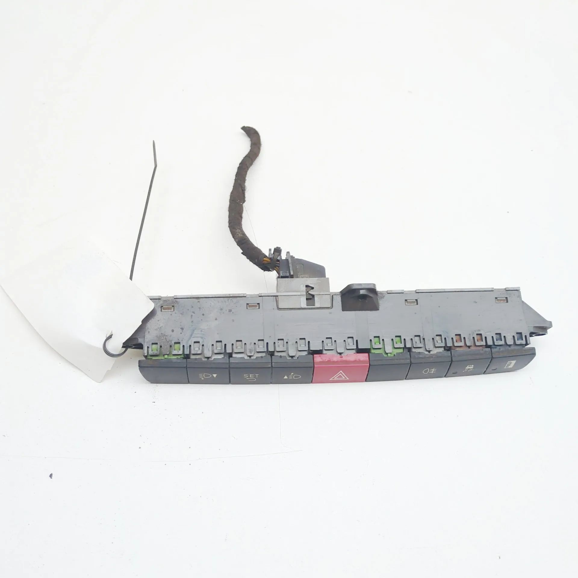 Iveco Daily Button Switch Panel Button Switch Panel — IVECO DAILY VI FLATBED (2...