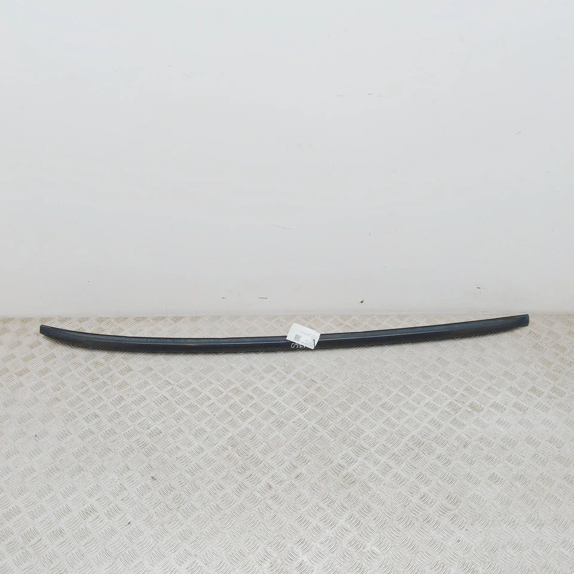Mercedes-Benz GLA (X156) Right Side Roof Rail Right Side Roof Rail — MERCEDES BENZ GLA (X156)...