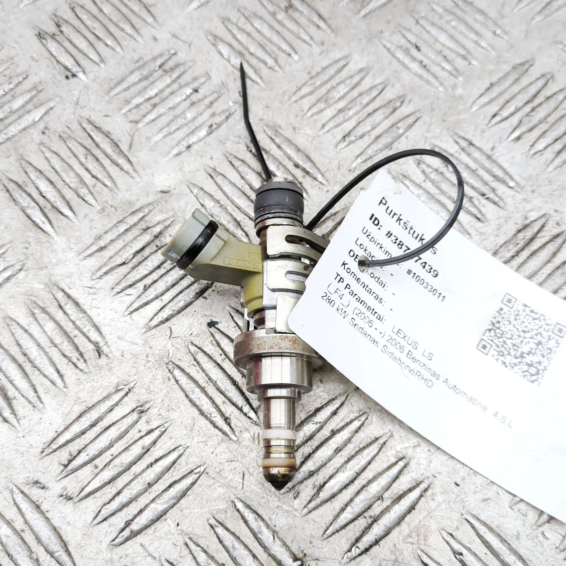Lexus LS Fuel Injector Fuel injector — LEXUS LS (XF40) — 23250-31030

...