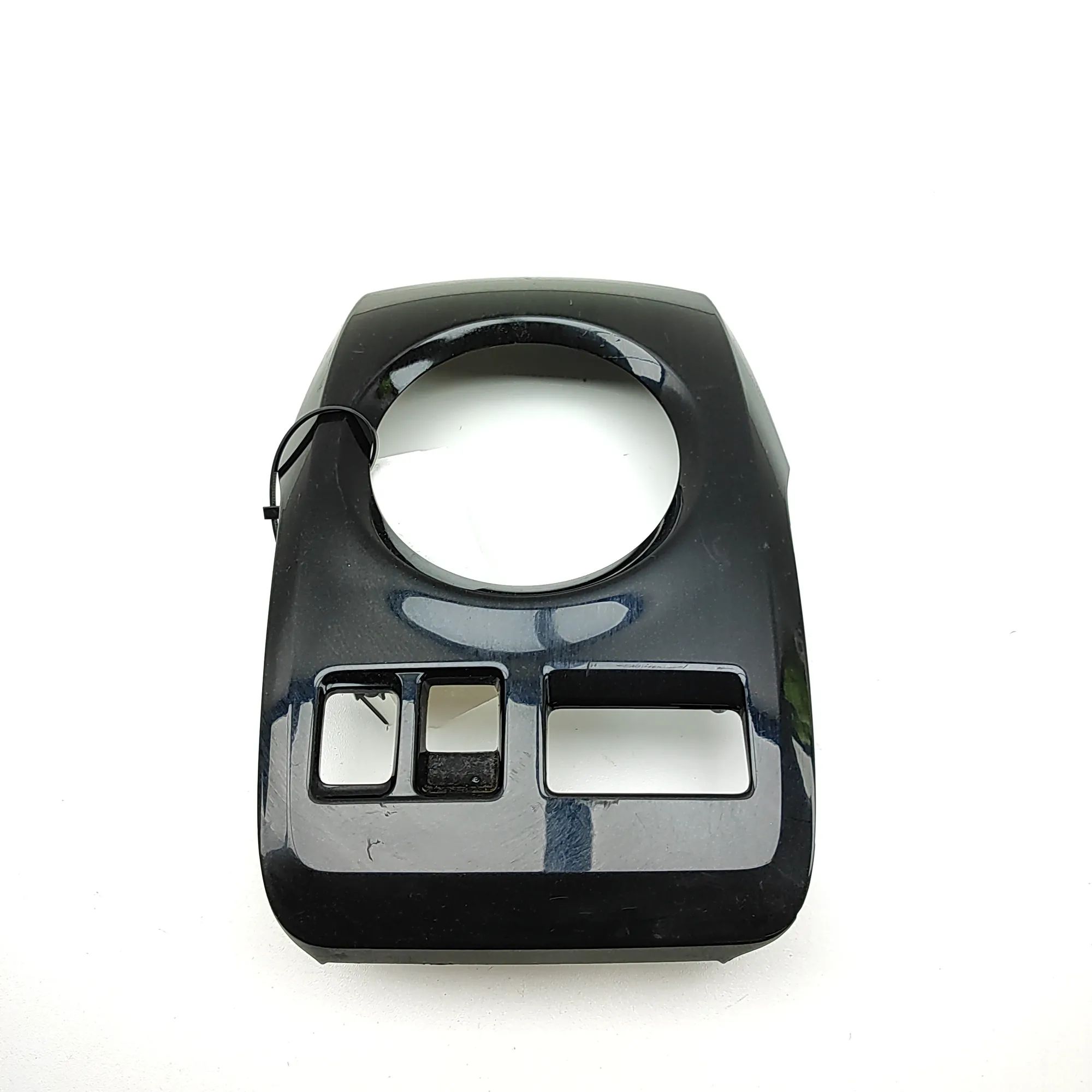 Nissan Leaf Gear Shifting Level Plastic Trim Gear Shifting Level Plastic Trim — NISSAN LEAF ...