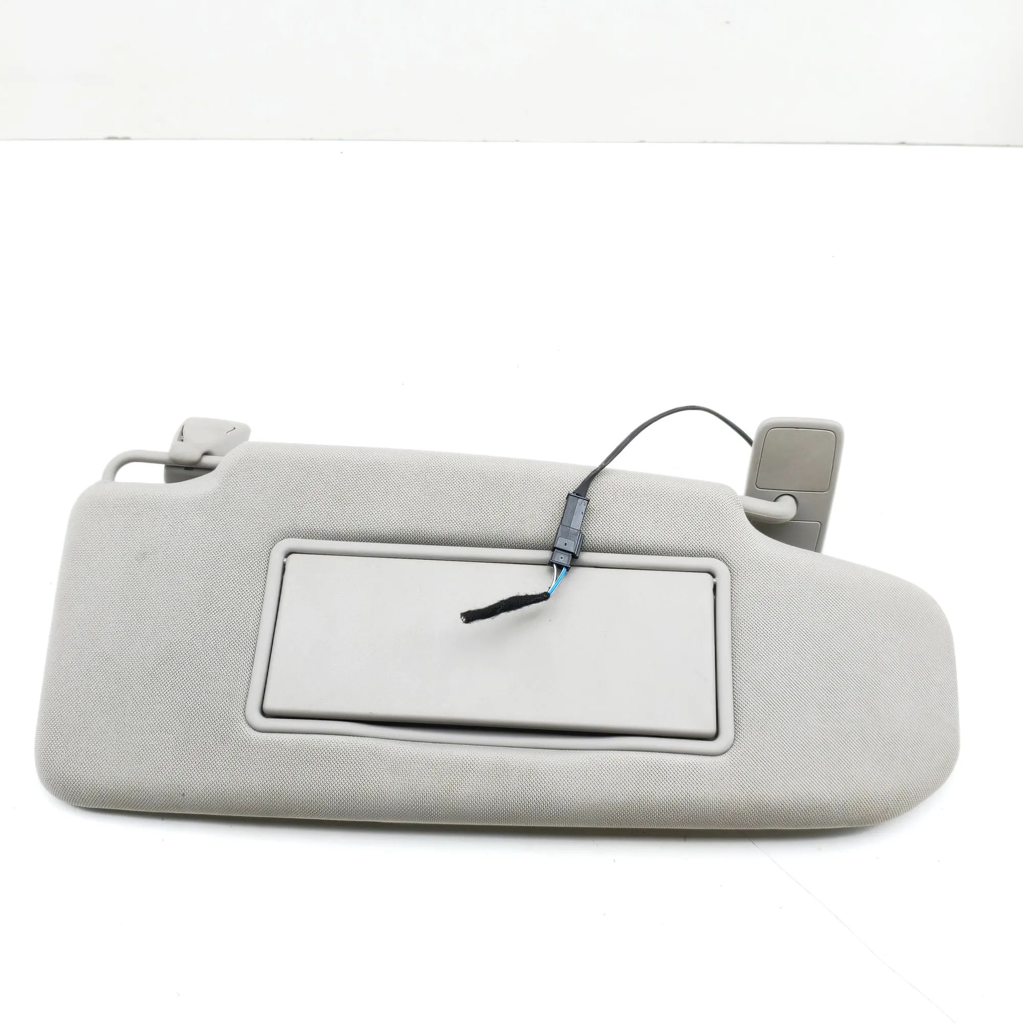 Volvo S60 Sun visor — right Sun visor — right — VOLVO S60 II / V60 I (2010-...