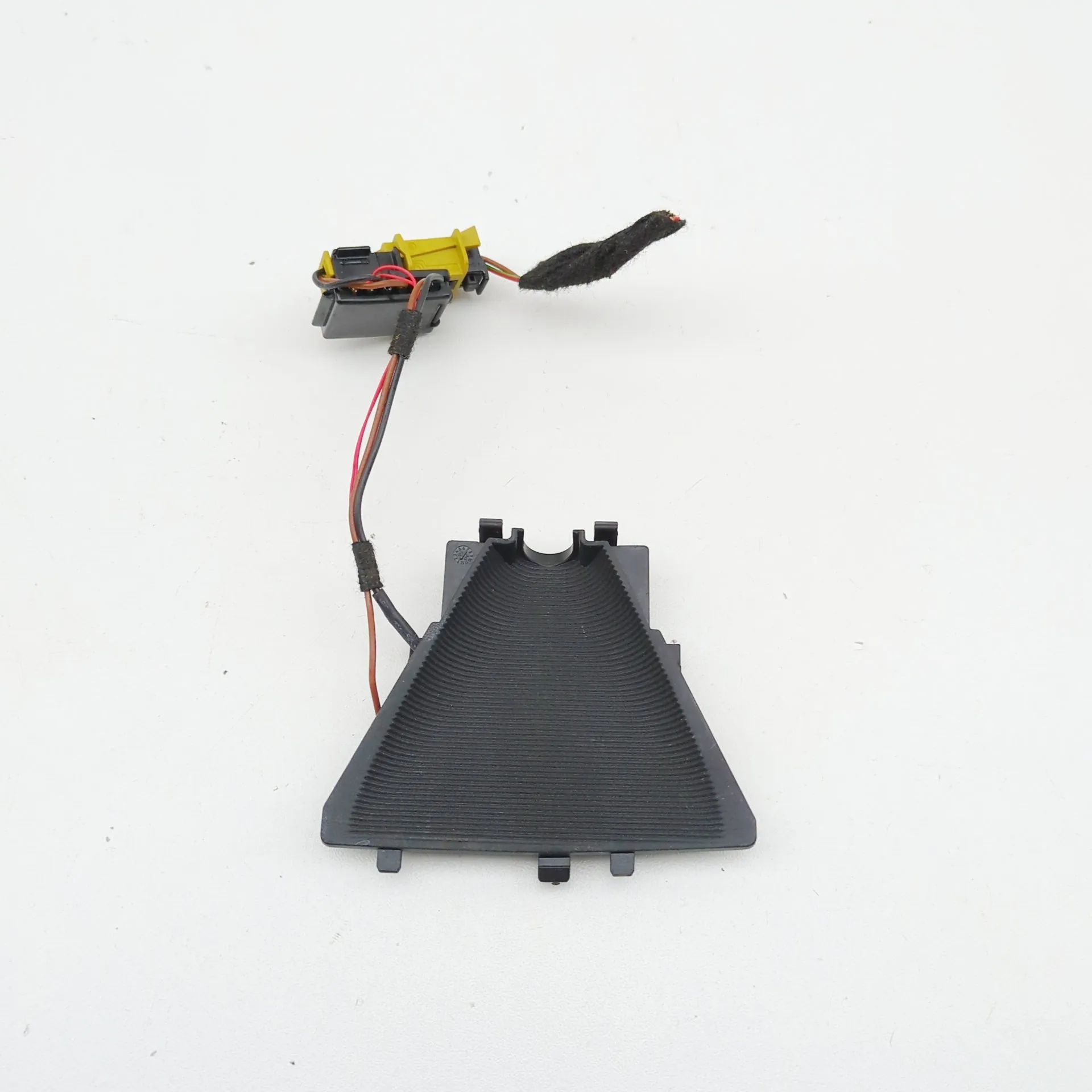 Mercedes-Benz CLA (C118) Other Interior Parts Other Interior Parts — MERCEDES-BENZ CLA COUPE ...