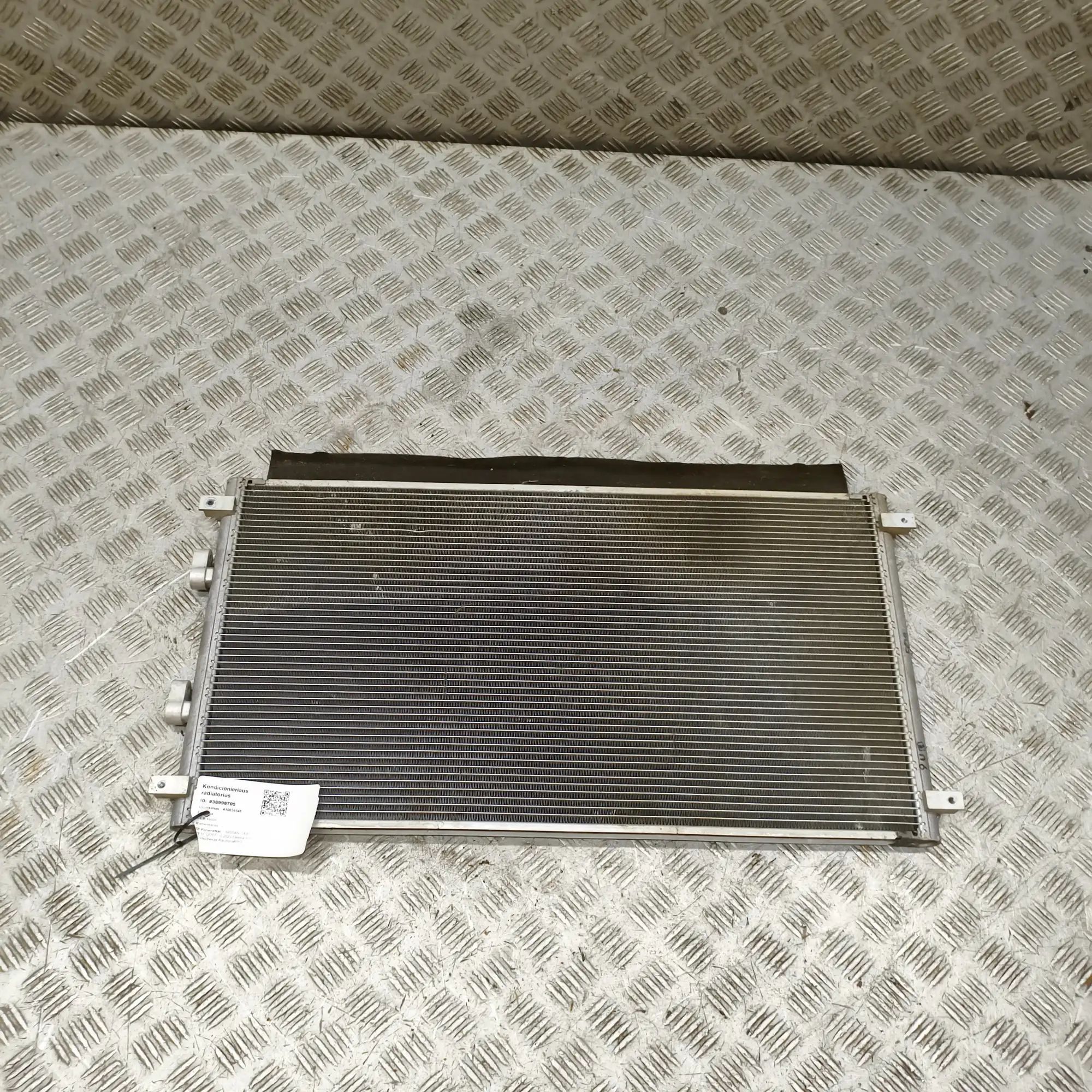 Nissan Leaf A/C Air Con Radiator A/C Air Con Radiator — NISSAN LEAF (ZE1) (2017-...