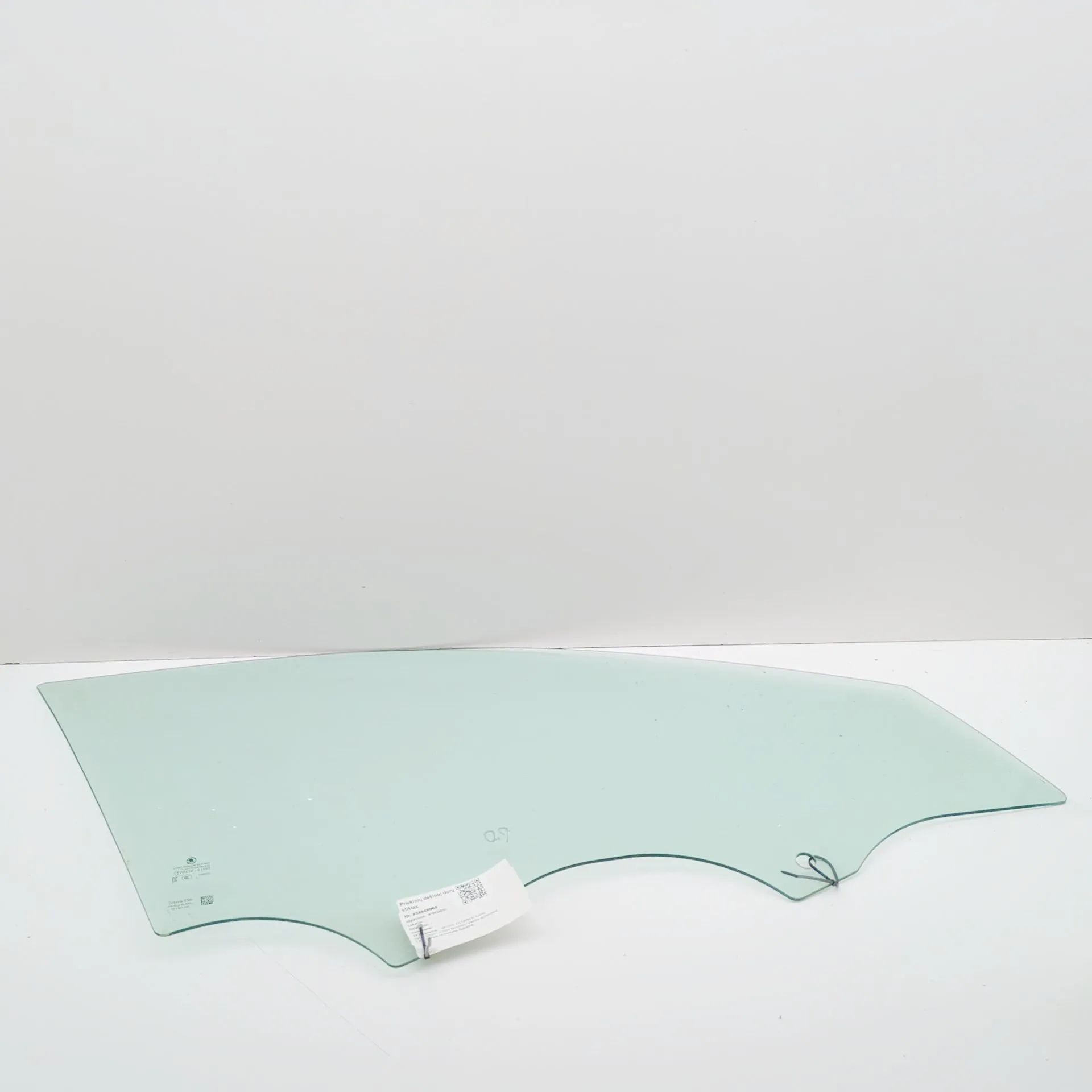 Skoda Octavia Front Right Door Window Front Right Door Window — SKODA OCTAVIA (IV Com...