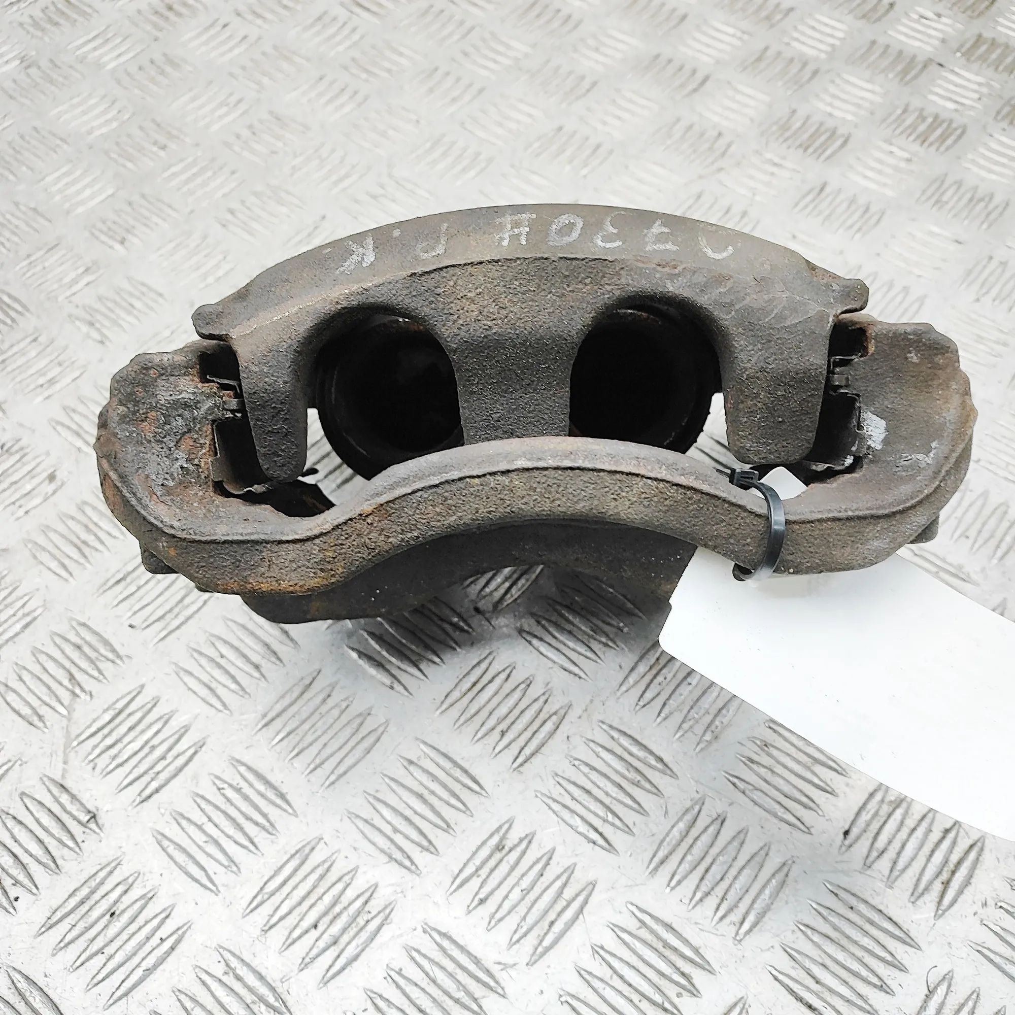 Renault Master Front Left Brake Caliper Front left brake caliper — RENAULT MASTER III (...