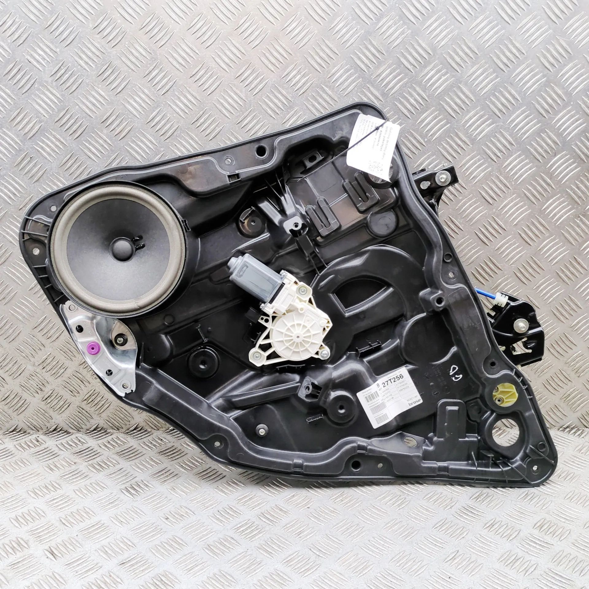 Mercedes-Benz CLA (C118) Rear Right Door Window Regulator Rear Right Door Window Regulator — MERCEDES BEN...