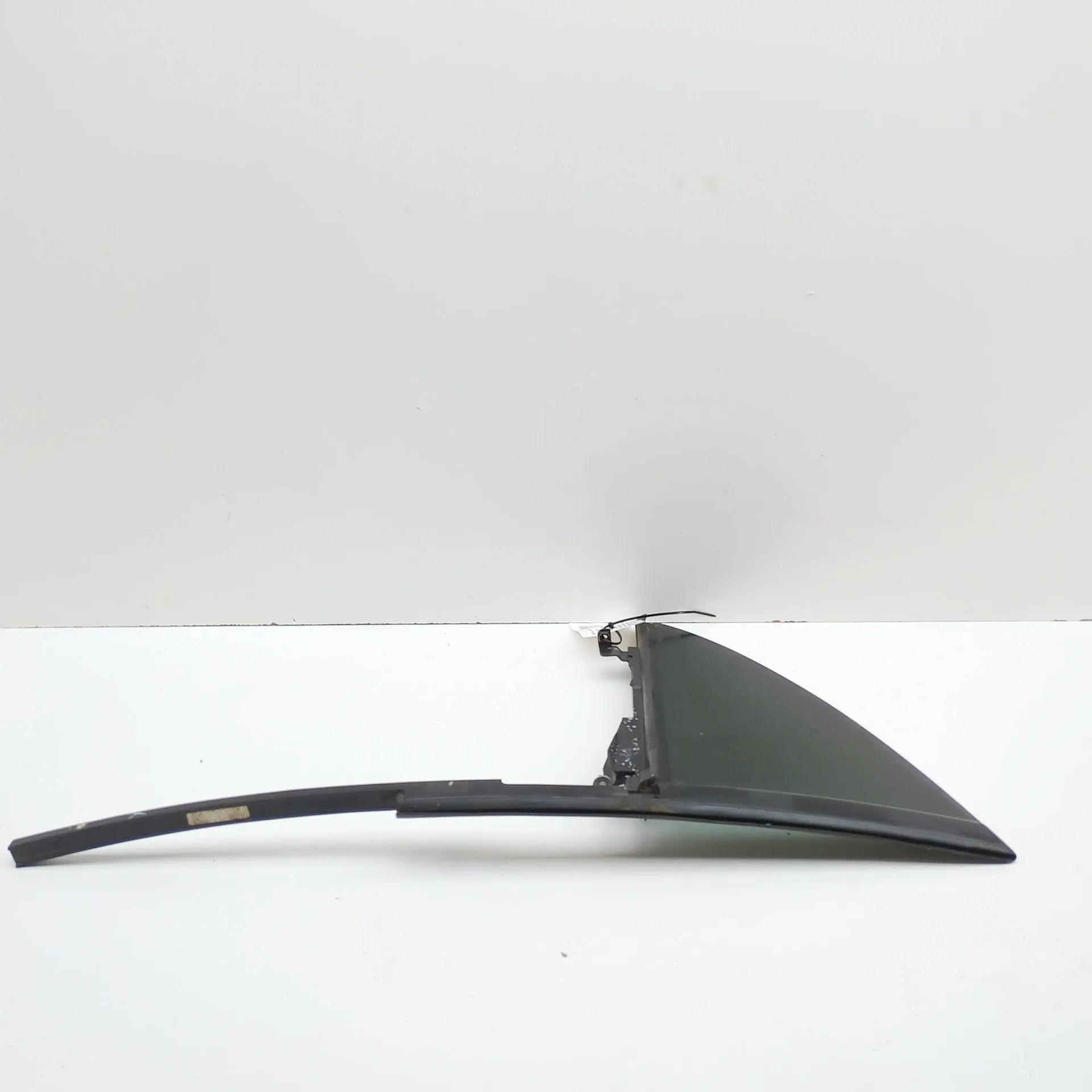 Mercedes-Benz CLA (C118) Right rear door window Right rear door window — MERCEDES-BENZ CLA COUP...