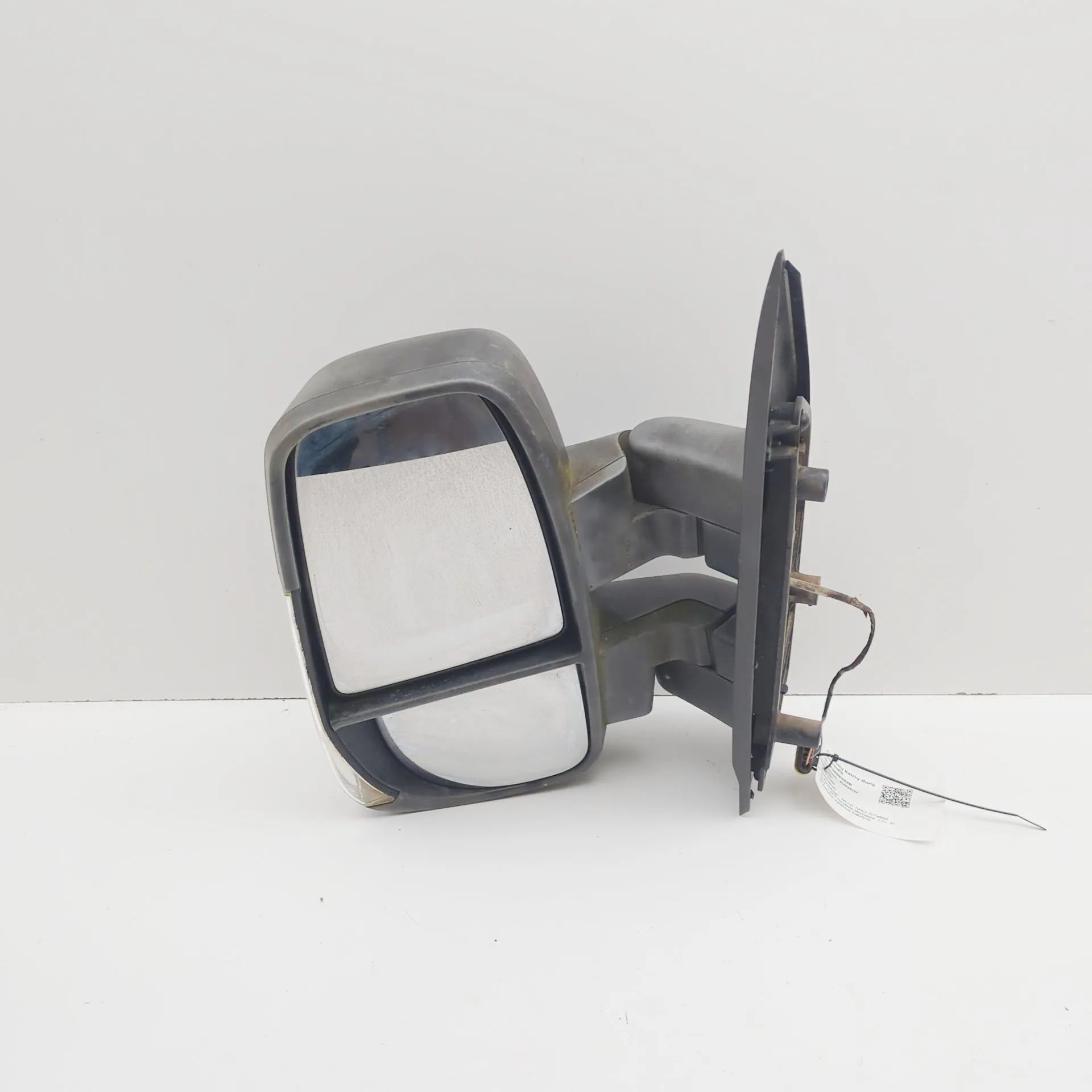 Iveco Daily Left Side Wing Mirror Left Side Wing Mirror — IVECO DAILY VI FLATBED ...
