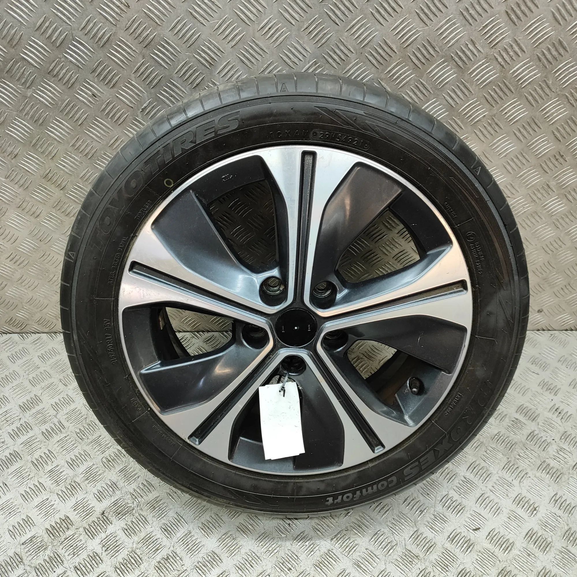 Nissan Leaf Alloy Wheel Alloy wheel — NISSAN LEAF (ZE1) (2017-...) — 40...