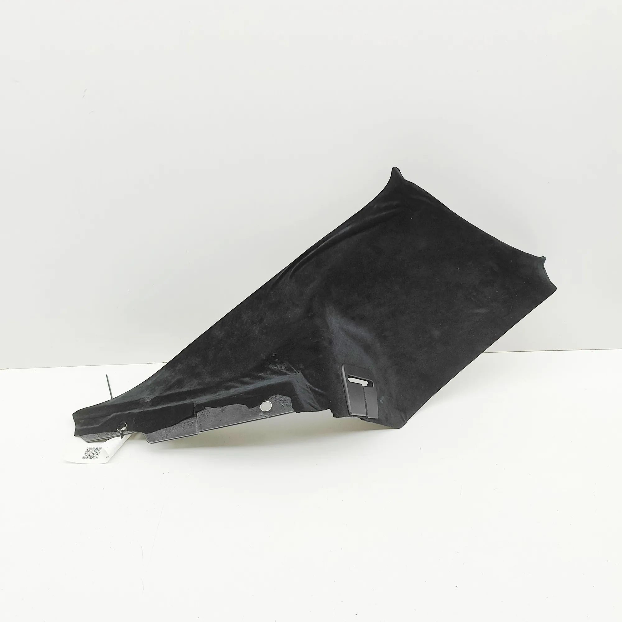Maserati GranTurismo / GranCabrio Rear Left Pillar Trim Rear Left Pillar Trim — MASERATI GRAN (TURISMO)...