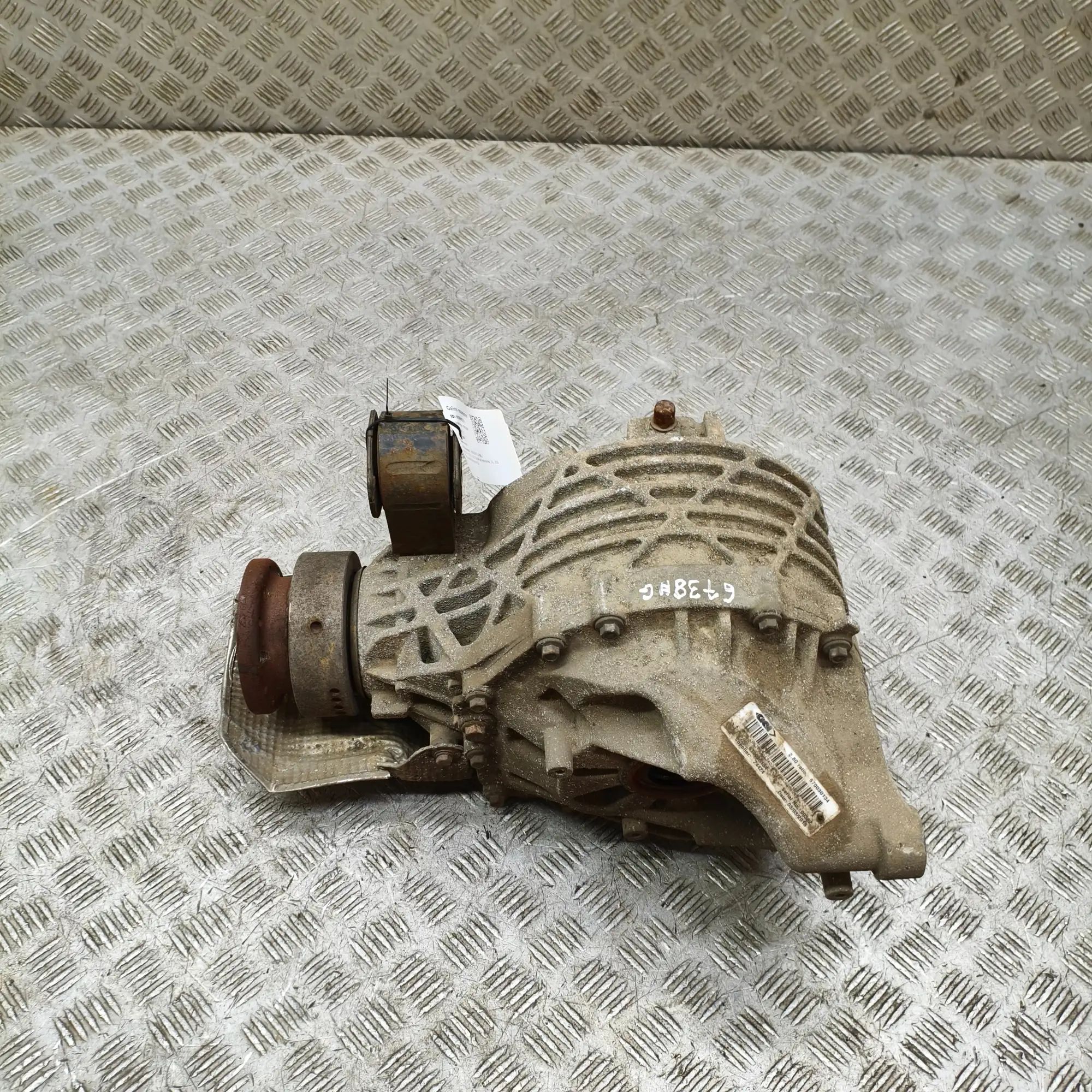 Maserati Ghibli rear differential Rear differential — MASERATI GHIBLI (M157) (201...