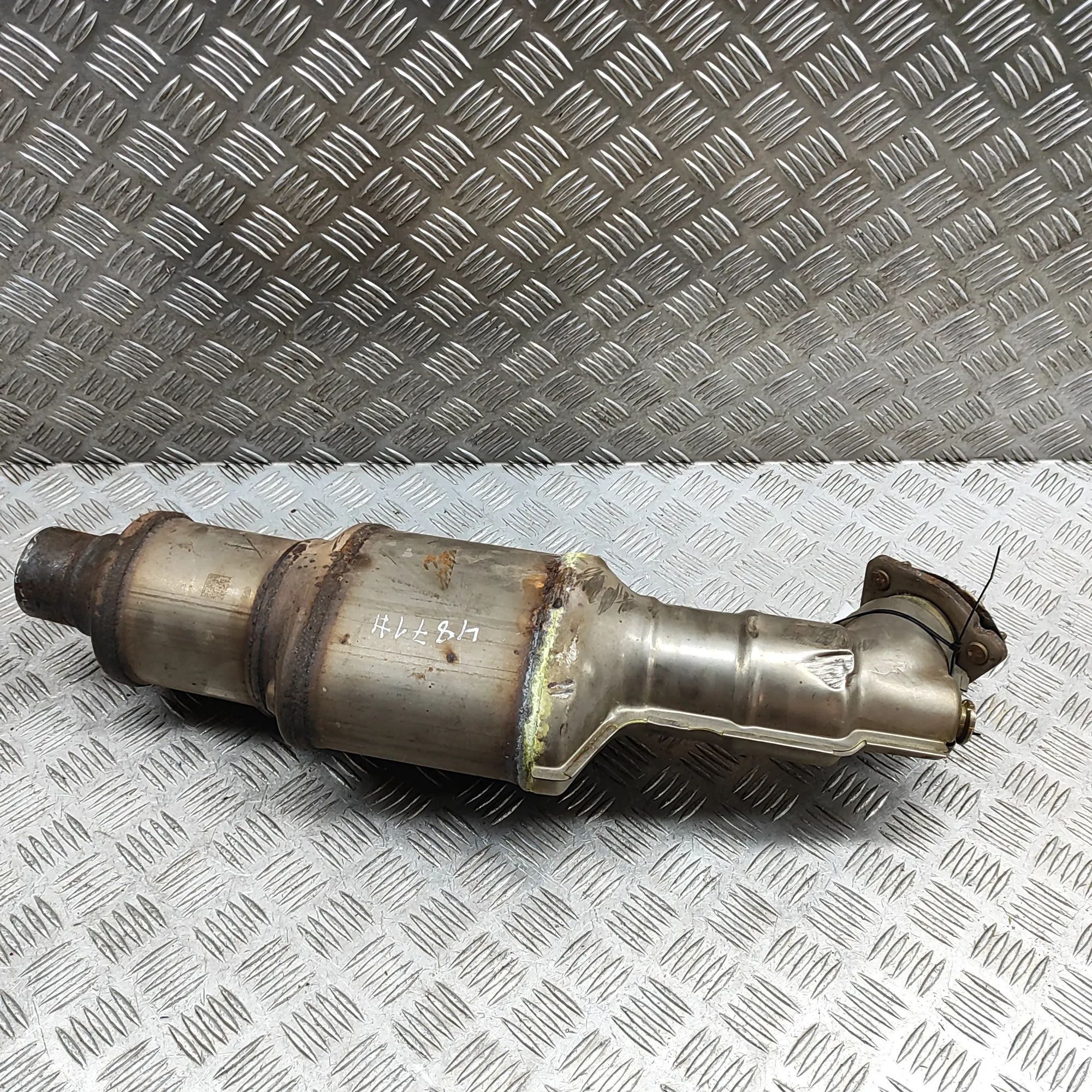 Audi Q5 (FY) catalytic converter Catalytic converter — AUDI Q5 (FY) (2016-...) —...
