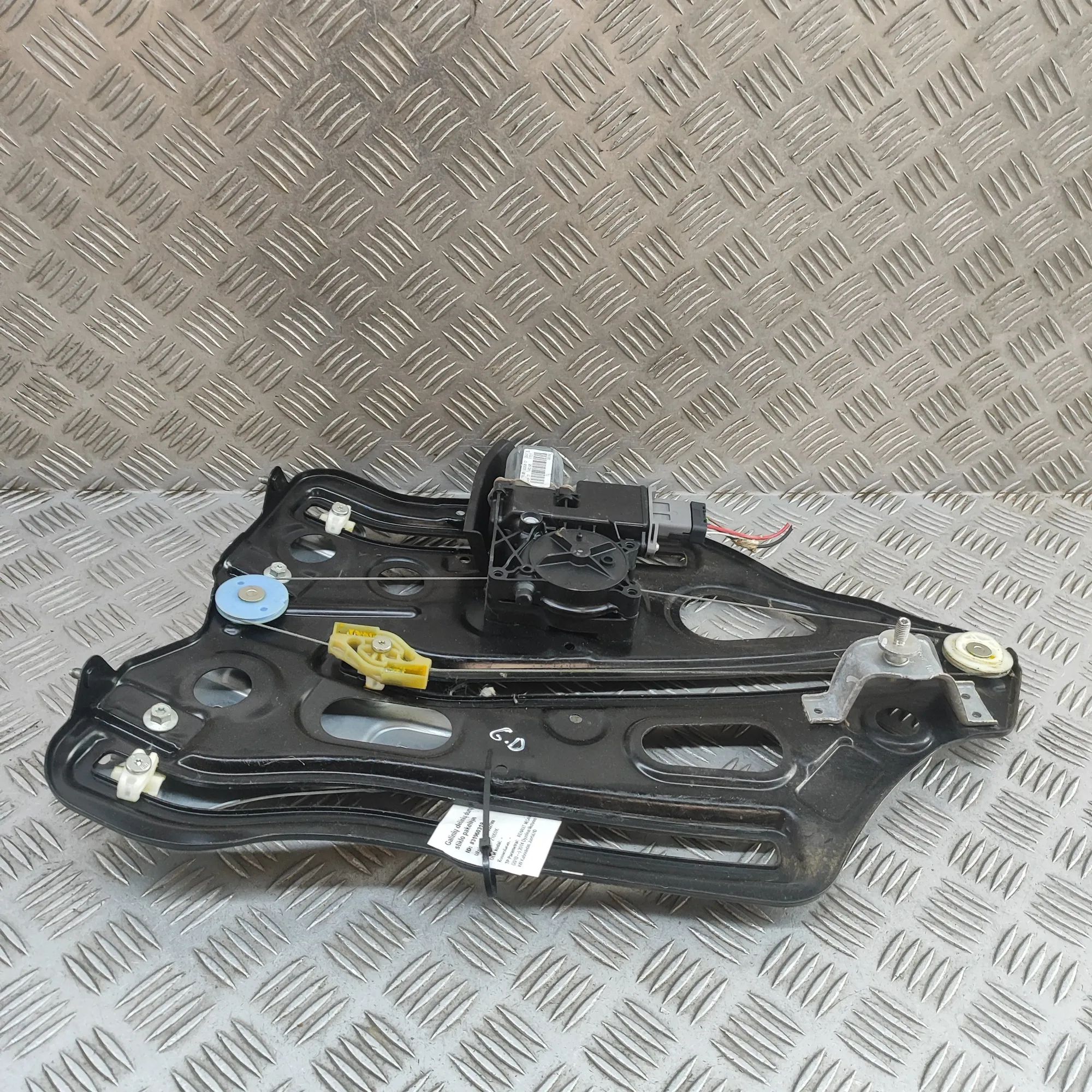 Renault Megane Rear Right Door Window Regulator Rear Right Door Window Regulator — RENAULT MEGA...