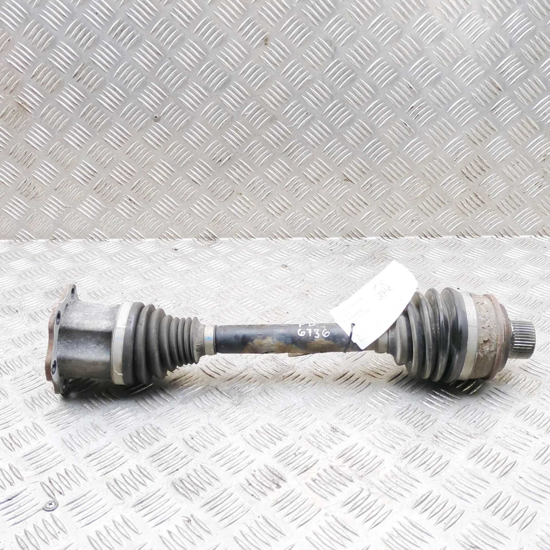 Audi Q5 (FY) Front Right Driveshaft Front Right Driveshaft — AUDI Q5 (FY) (2016-......