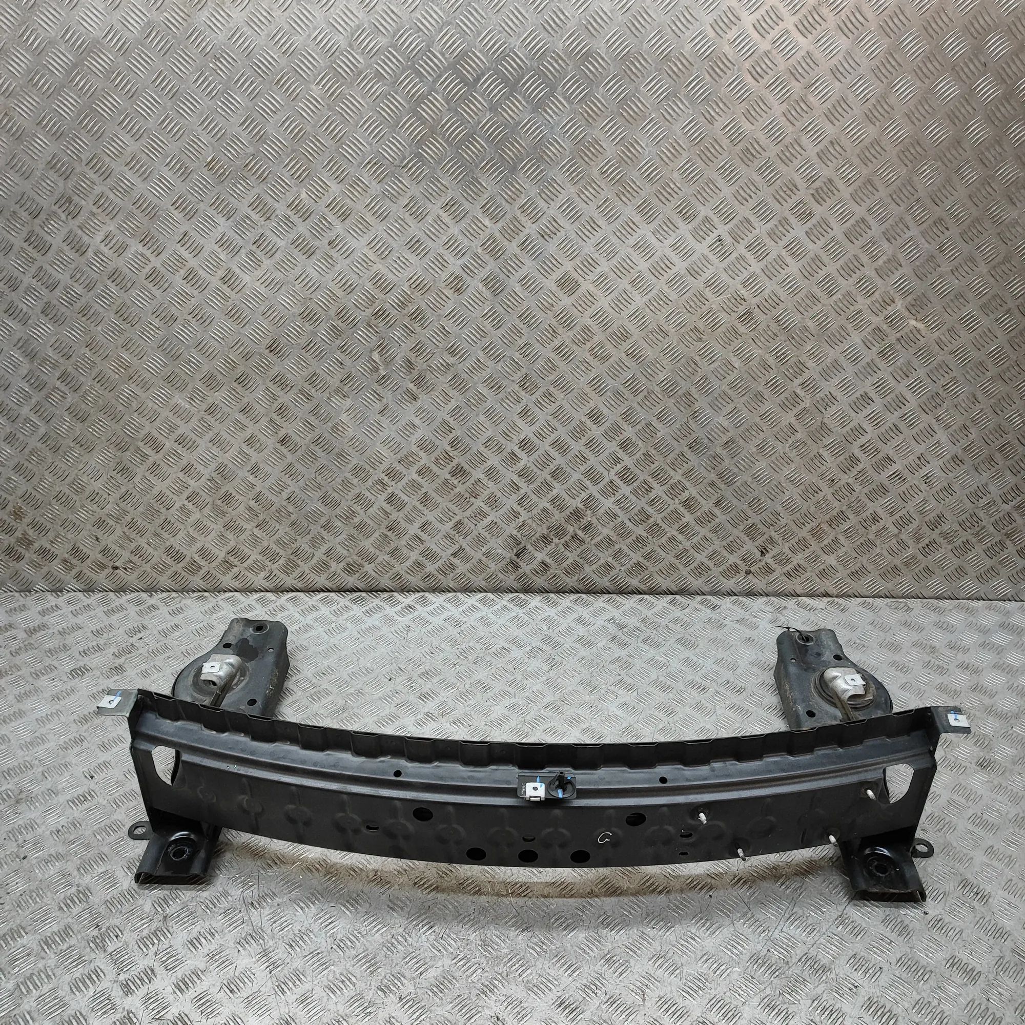 Mercedes-Benz CLA (C118) Rear Crash Reinforcement Bar Rear Crash Reinforcement Bar — MERCEDES BENZ CL...