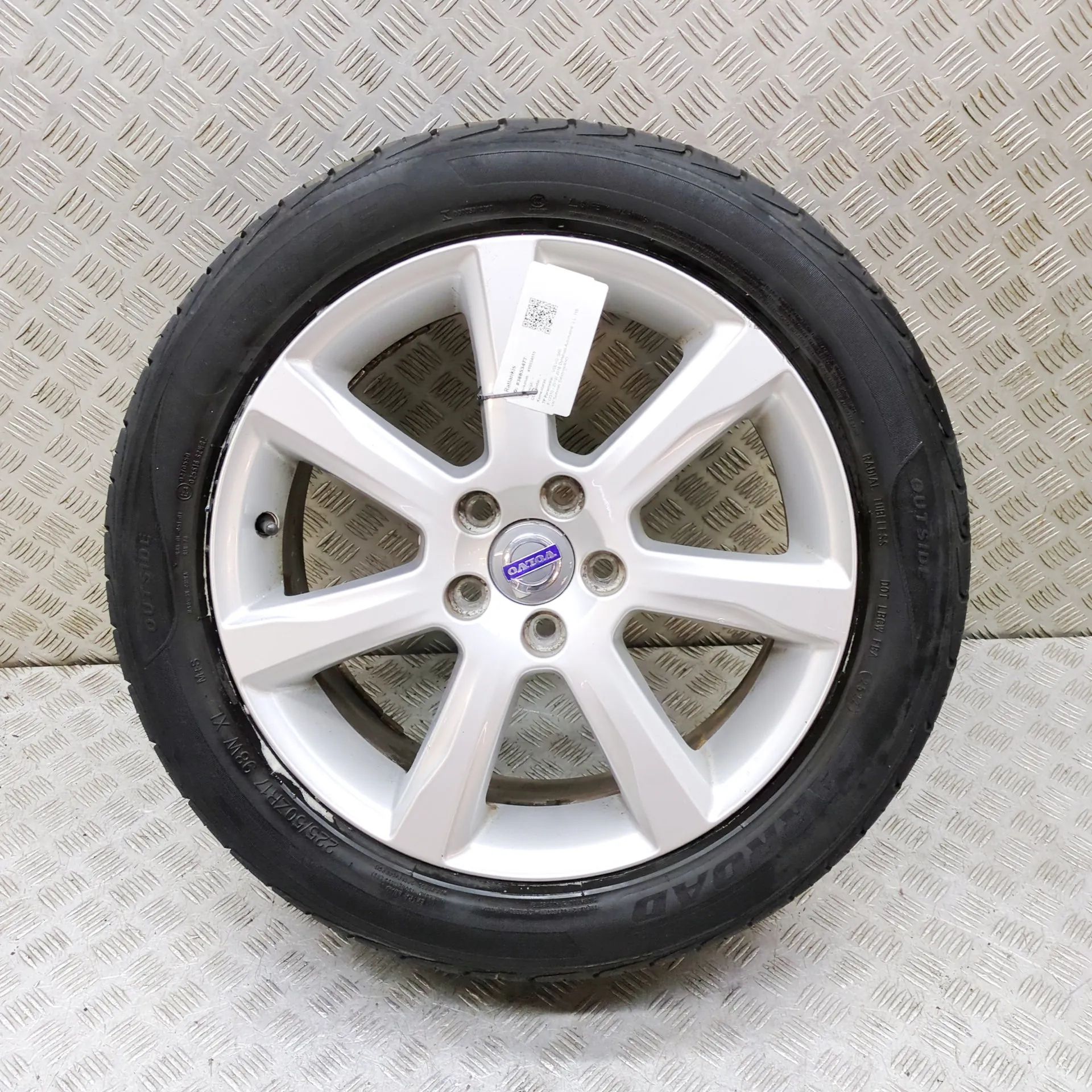 Volvo S60 Alloy Wheel Alloy wheel — VOLVO S60 (II) (2010-2019) — 3140...