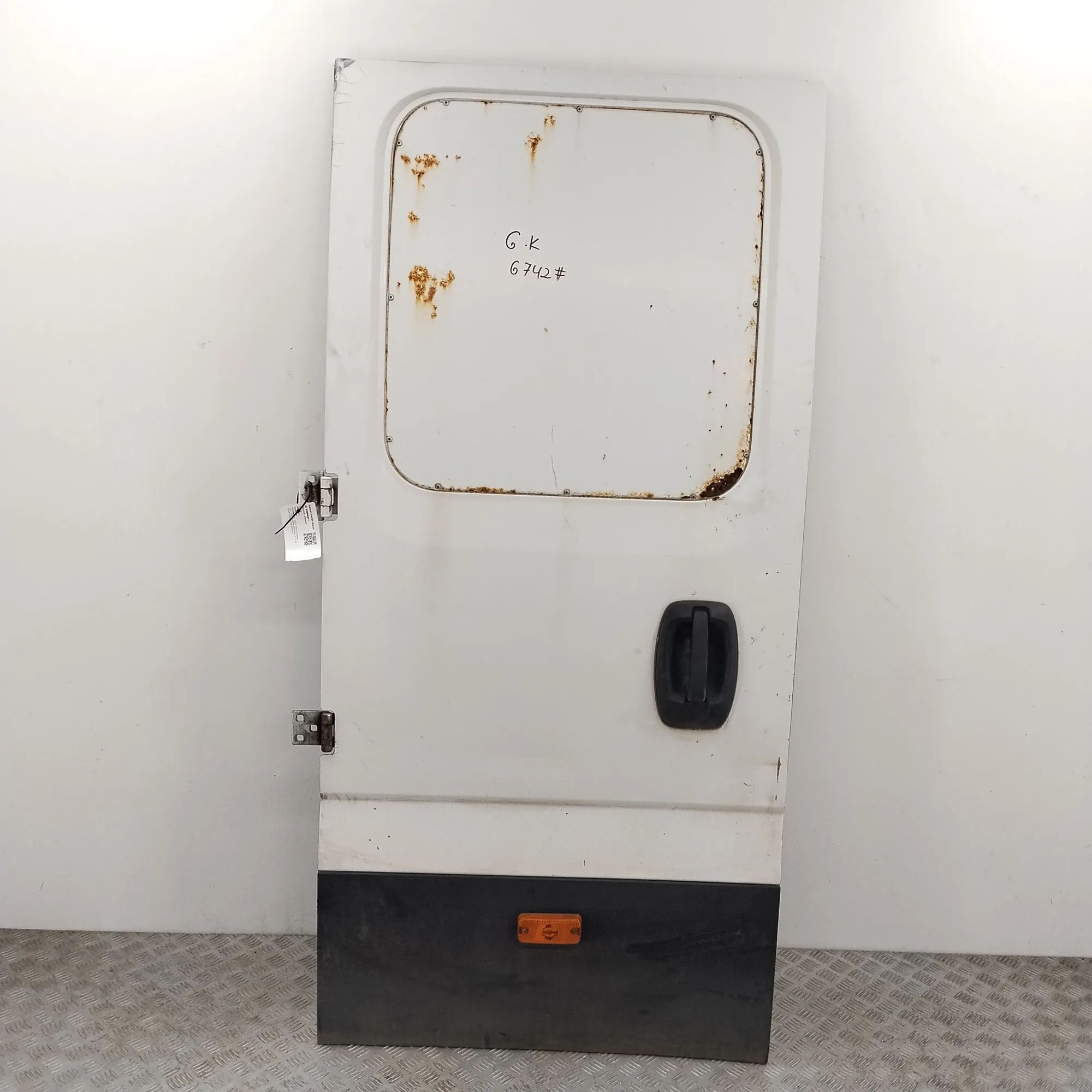 Iveco Daily Door — rear left Door — rear left — IVECO DAILY (VI Flatbed) (20...