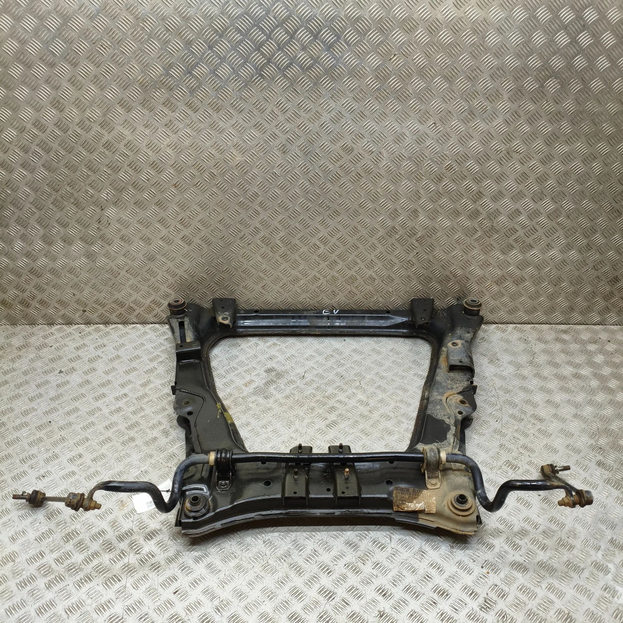 Nissan Leaf Front subframe Front subframe — NISSAN LEAF (ZE1) (2017-...) —...