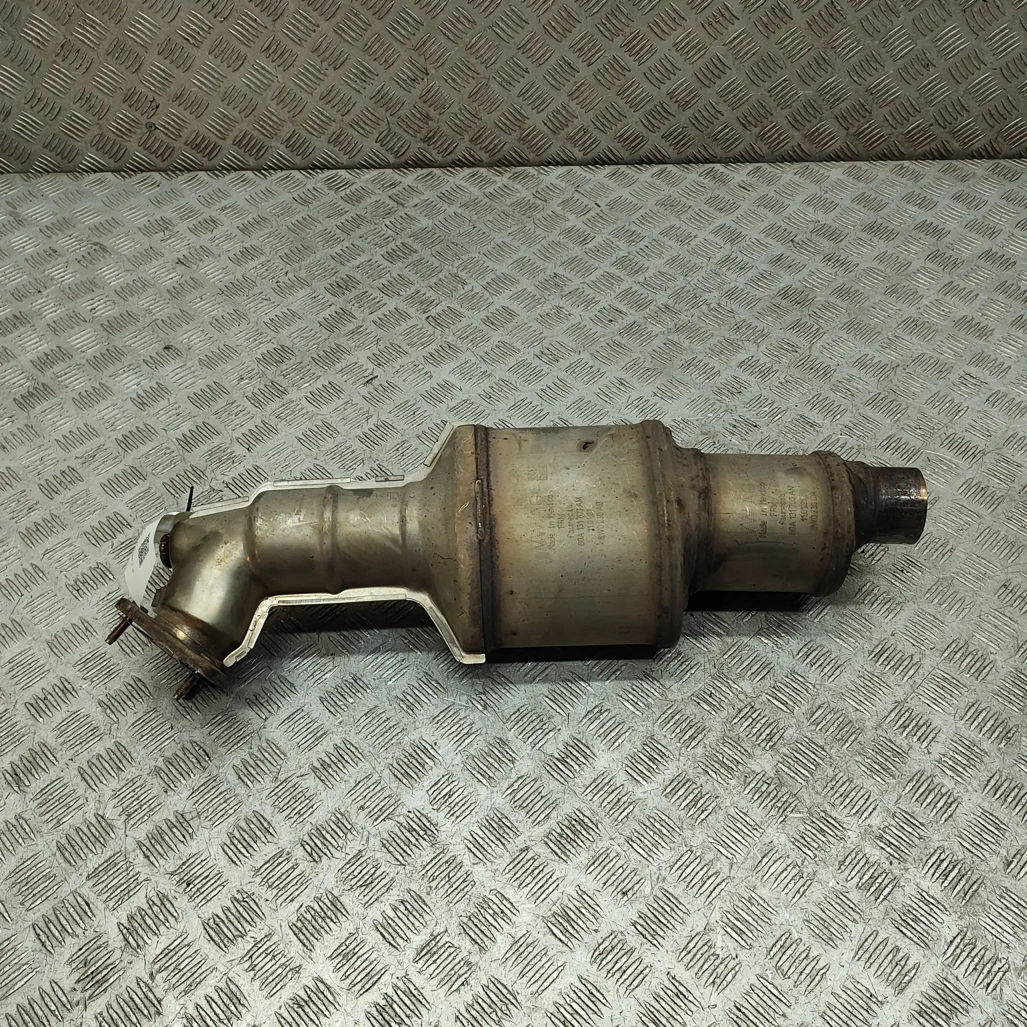 Audi Q5 (FY) catalytic converter Catalytic converter — AUDI Q5 (FY) (2016-...) —...