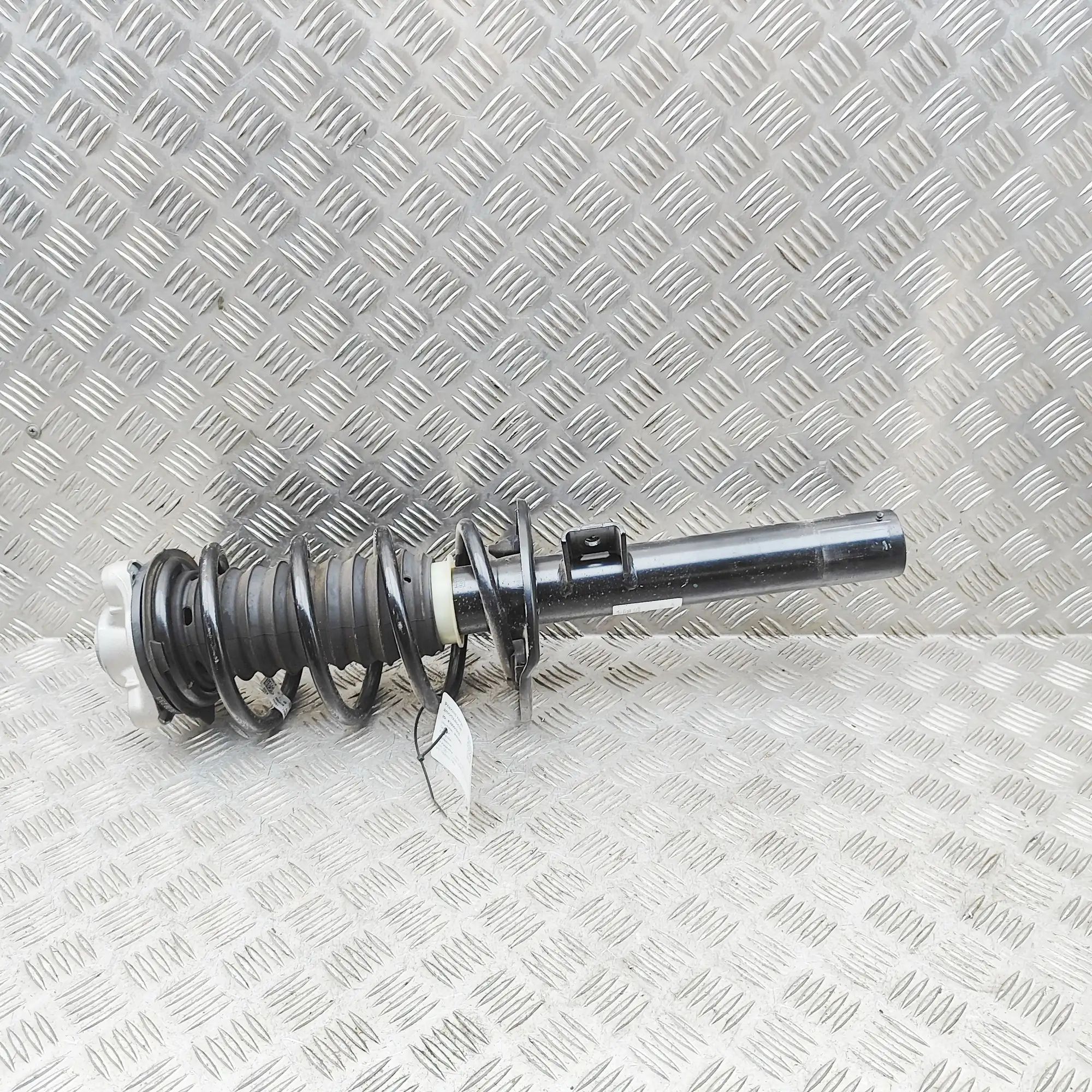 BMW X3 / iX3 (G01) Shock absorber — front left Shock absorber — front left — BMW X3 (G01, F97)...
