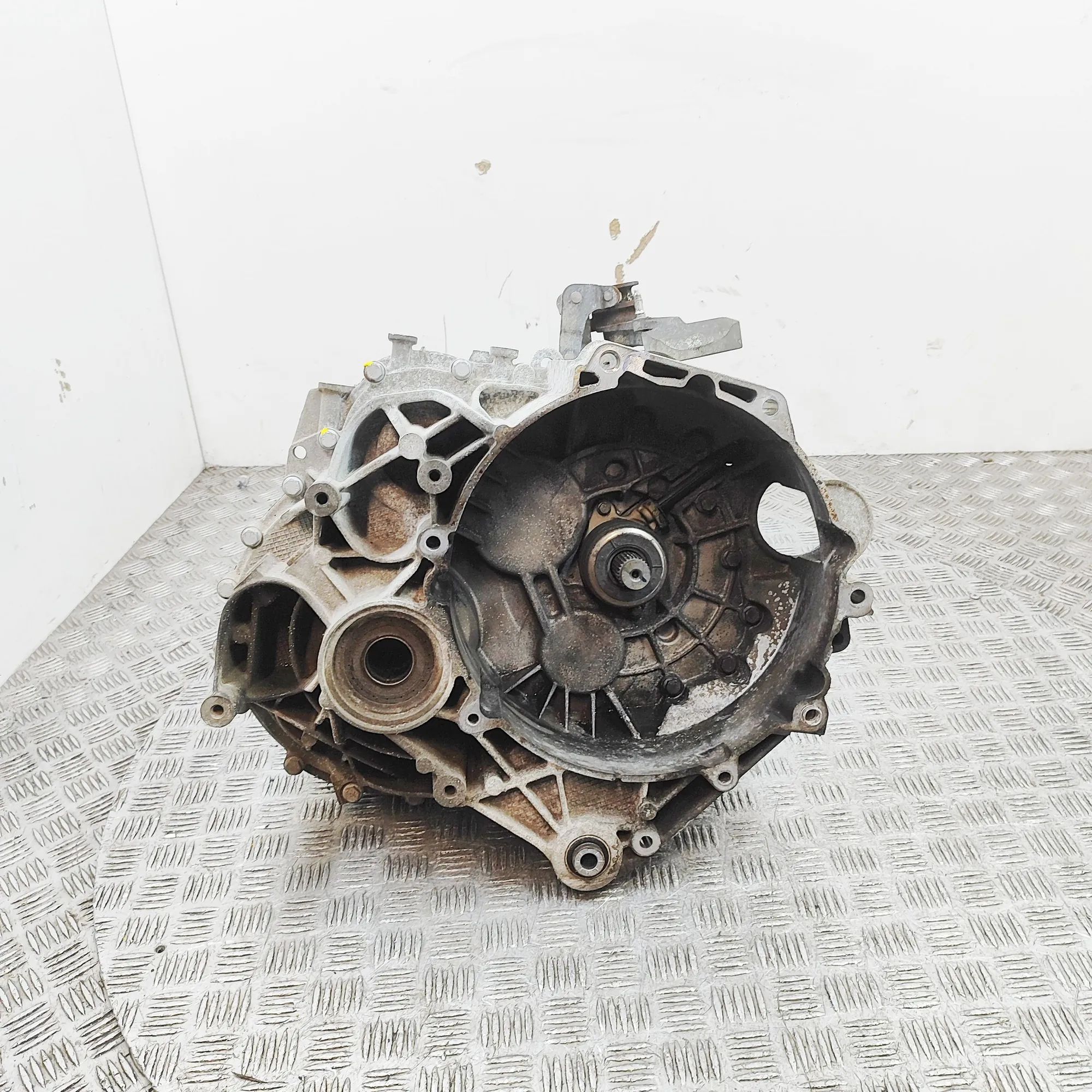 Volkswagen Crafter Gearbox Gearbox — VW CRAFTER (Van SY_) (2016-...) — TZY...