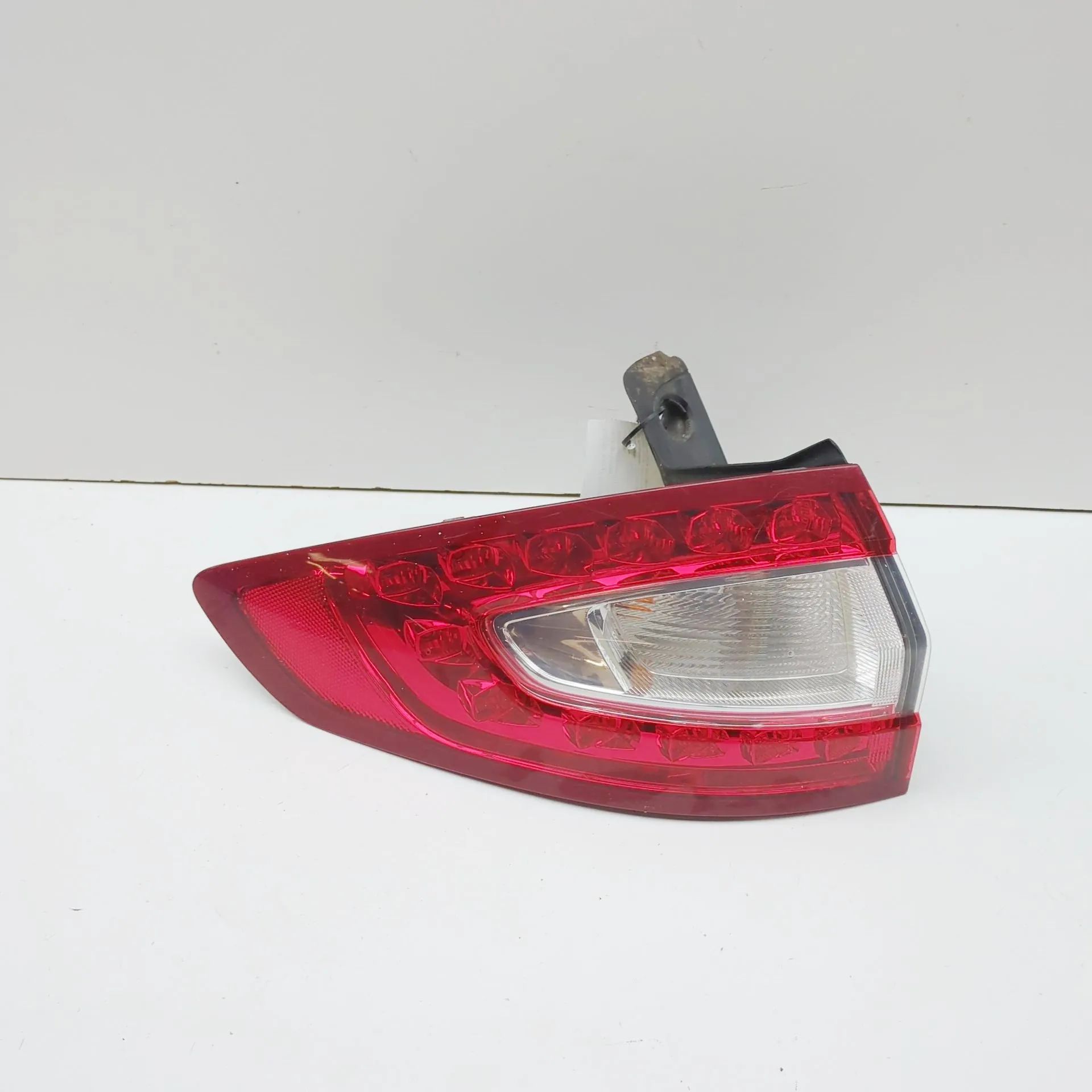 Ford Mondeo Rear Left Tail Light Rear Left Tail Light — FORD MONDEO (V Turnier) ...