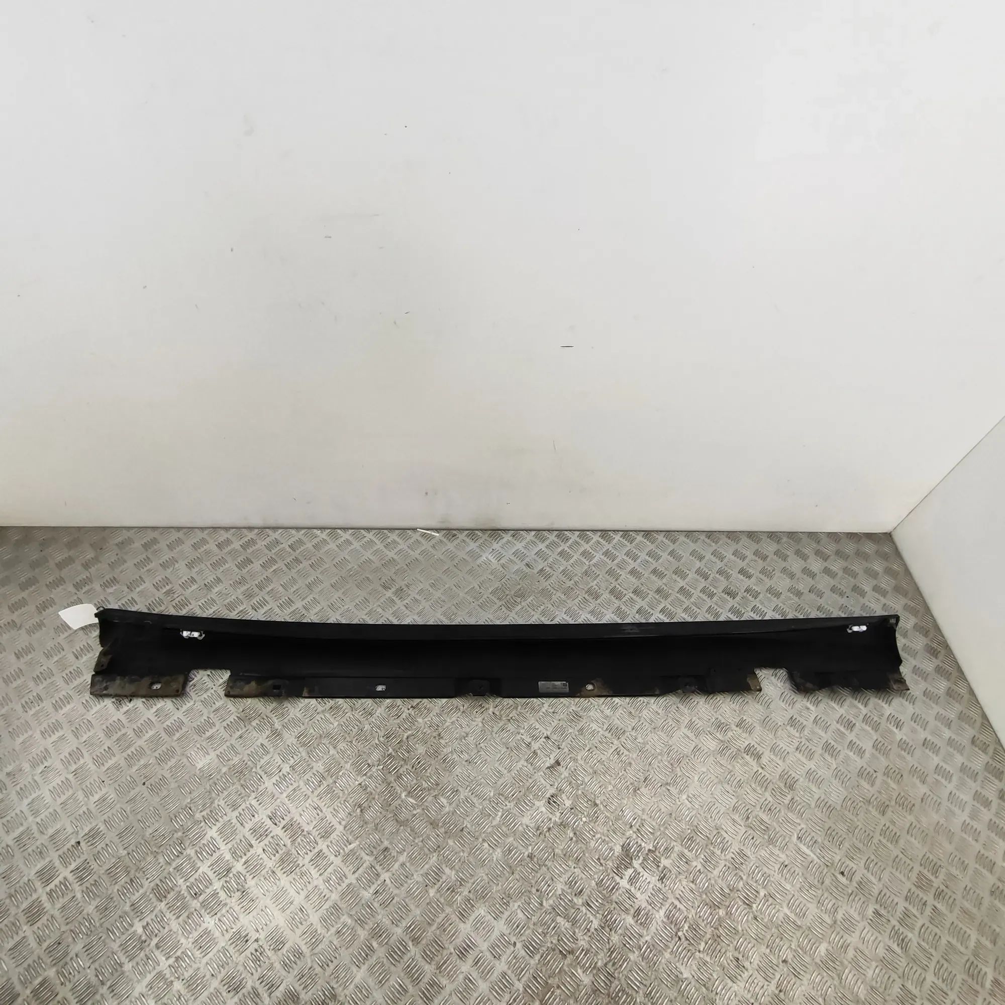 Mercedes-Benz CLA (C118) Right Side Plastic Sideskirt Cover Right Side Plastic Sideskirt Cover — MERCEDES B...