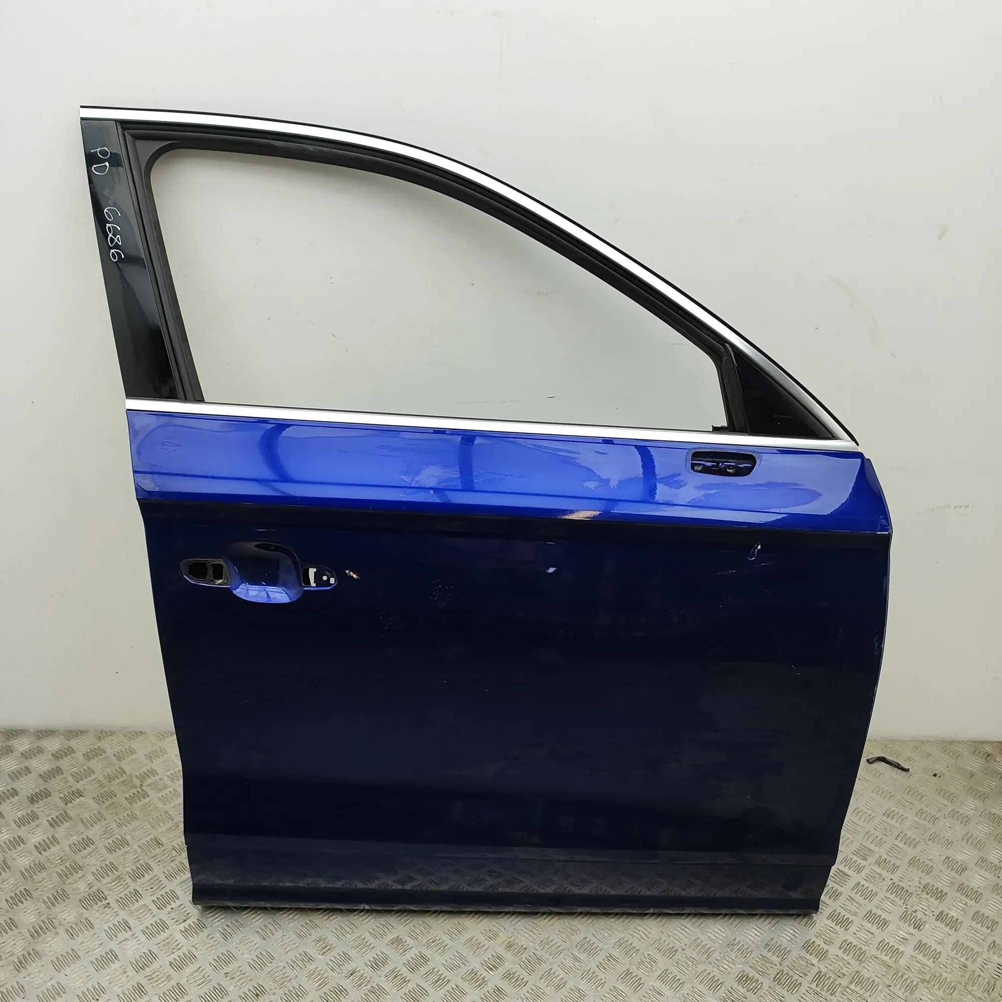 Audi Q5 (FY) Door — front right Door — front right — AUDI Q5 (FY) (2016-...) — ...
