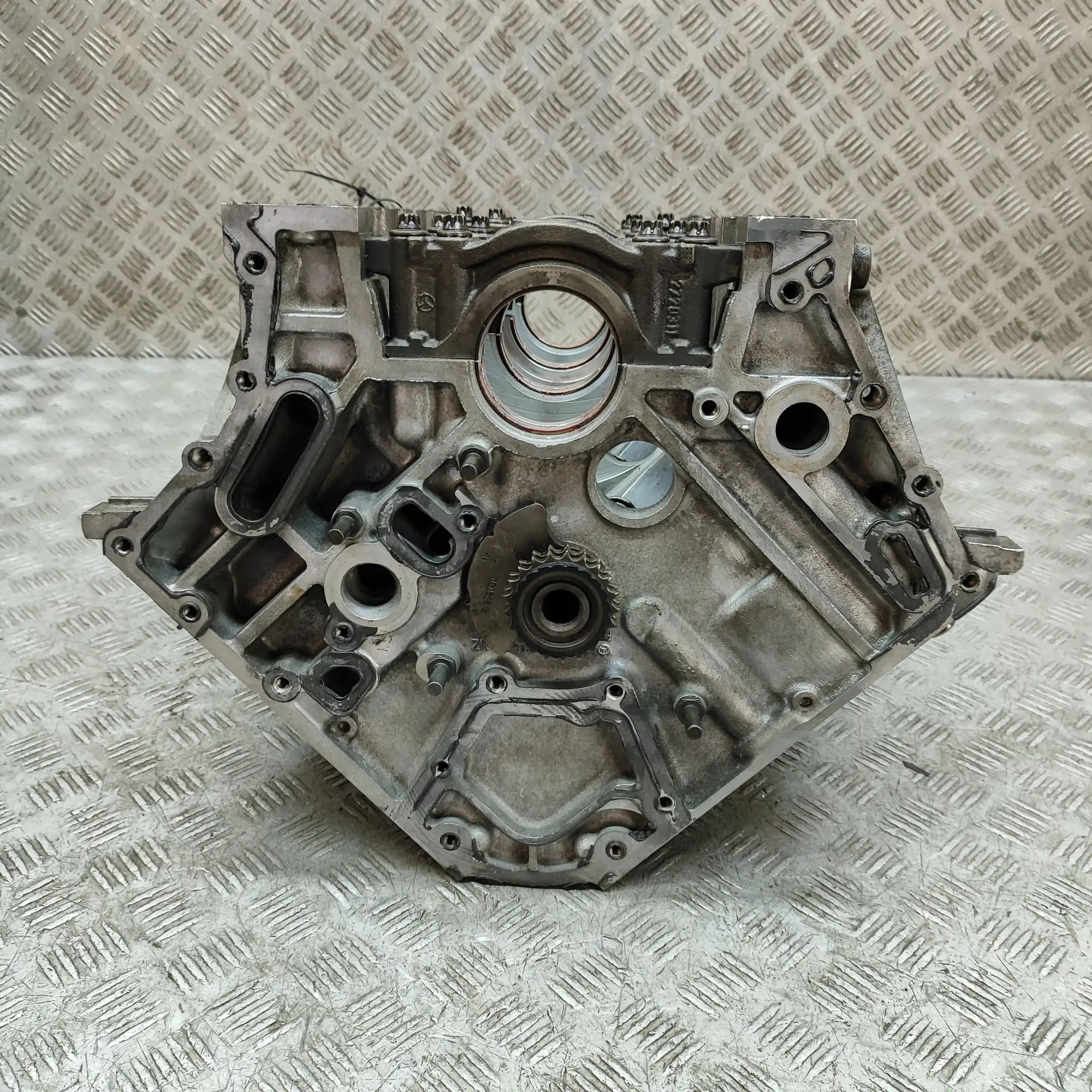 Mercedes-Benz CLS (C219) moottorilohko Engine Block — MERCEDES BENZ CLS (C219) (2004-2...