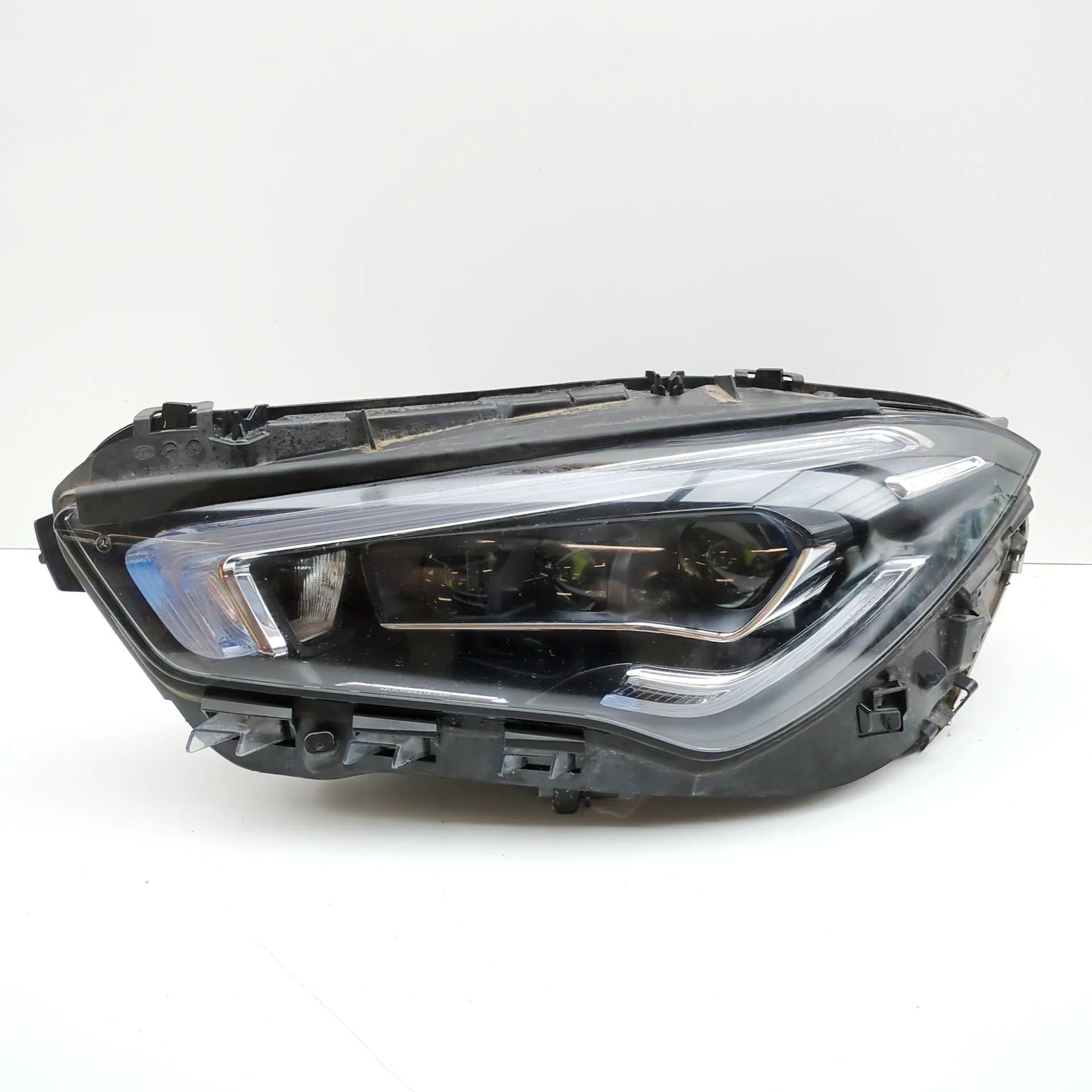 Mercedes-Benz CLA (C118) Front Left Headlight Front Left Headlight — MERCEDES BENZ CLA (Coupe...