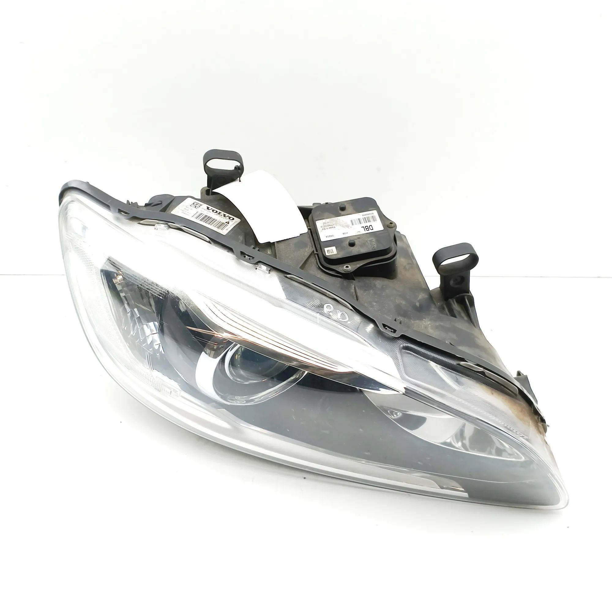 Volvo S60 Front Right Headlight Front Right Headlight — VOLVO S60 (II) (2010-20...