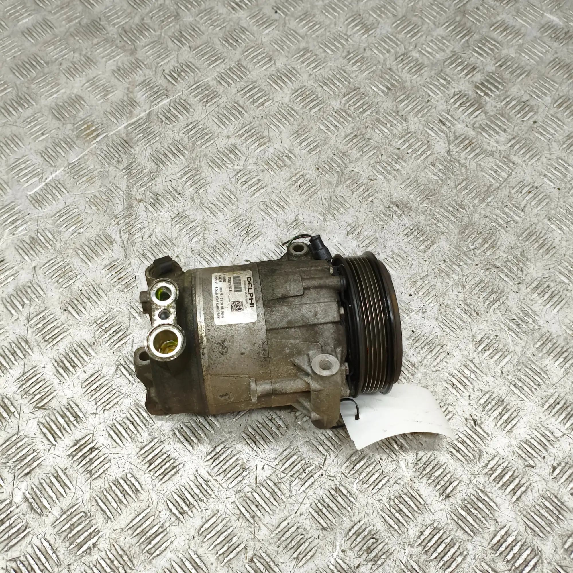 Maserati Ghibli Air-conditioning compressor Air-conditioning compressor — MASERATI GHIBLI (...