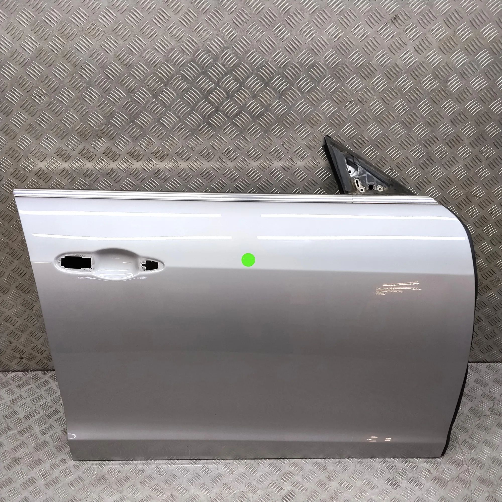 Maserati Ghibli Door — front right Door — front right — MASERATI GHIBLI (M157) (20...