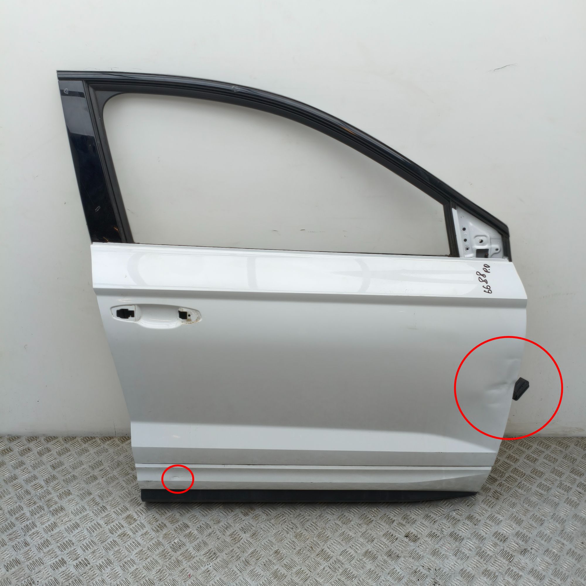 Skoda Karoq Door — front right Door — front right — SKODA KAROQ (NU7) (2017-.....
